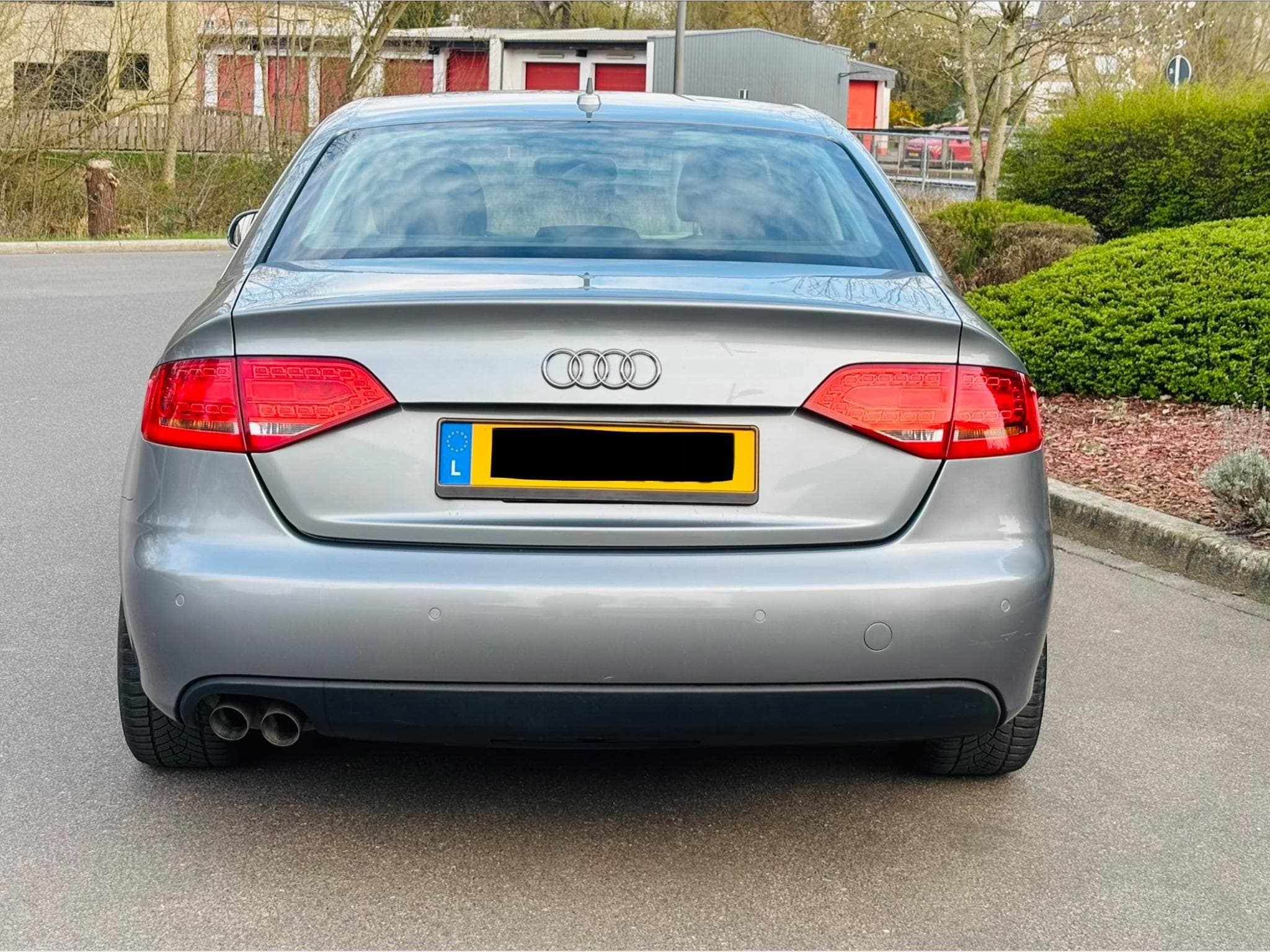 Audi A4 (2011) - Photo 2