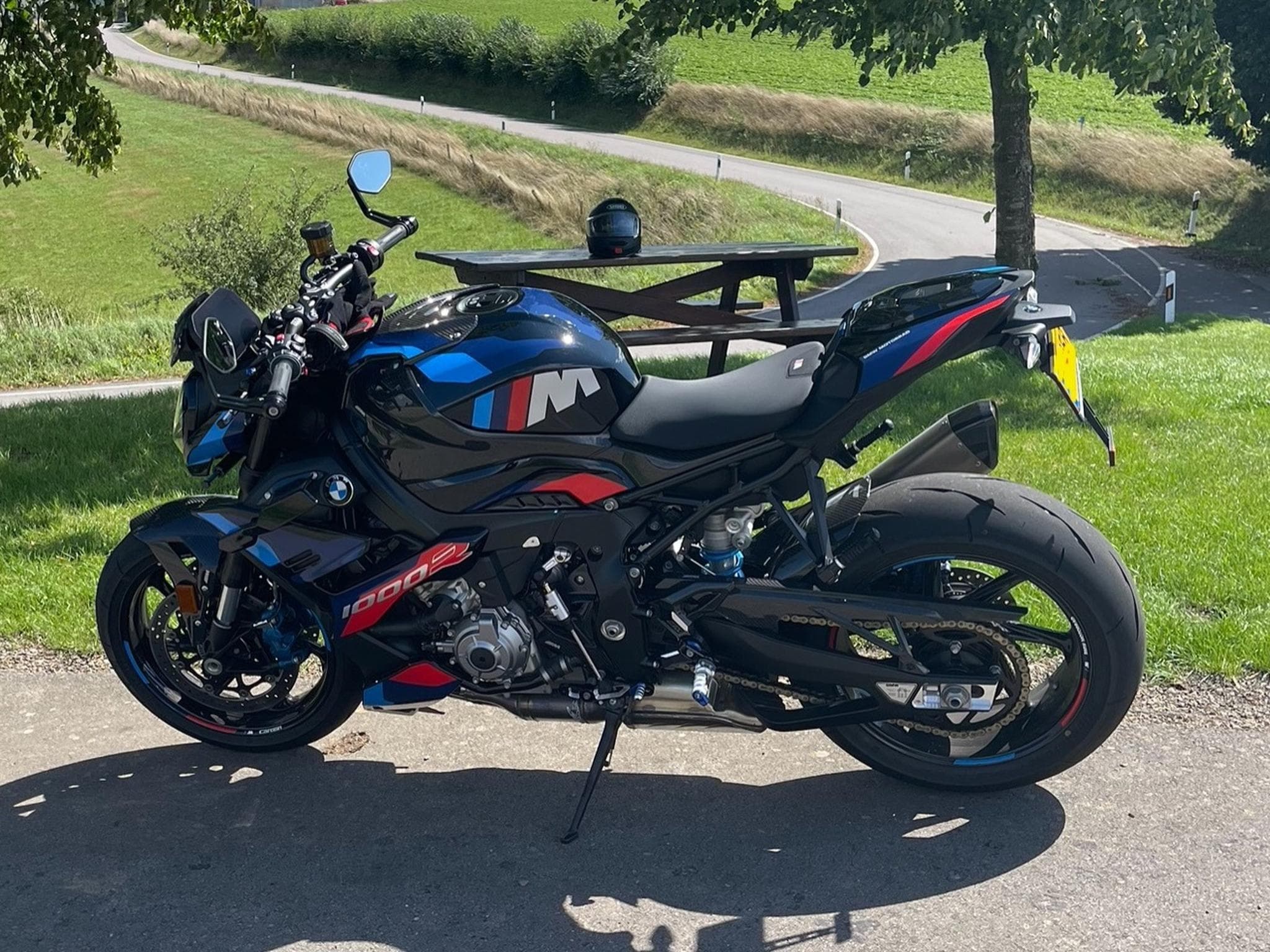 BMW M M 1000 R compétition (2023) - Foto 2
