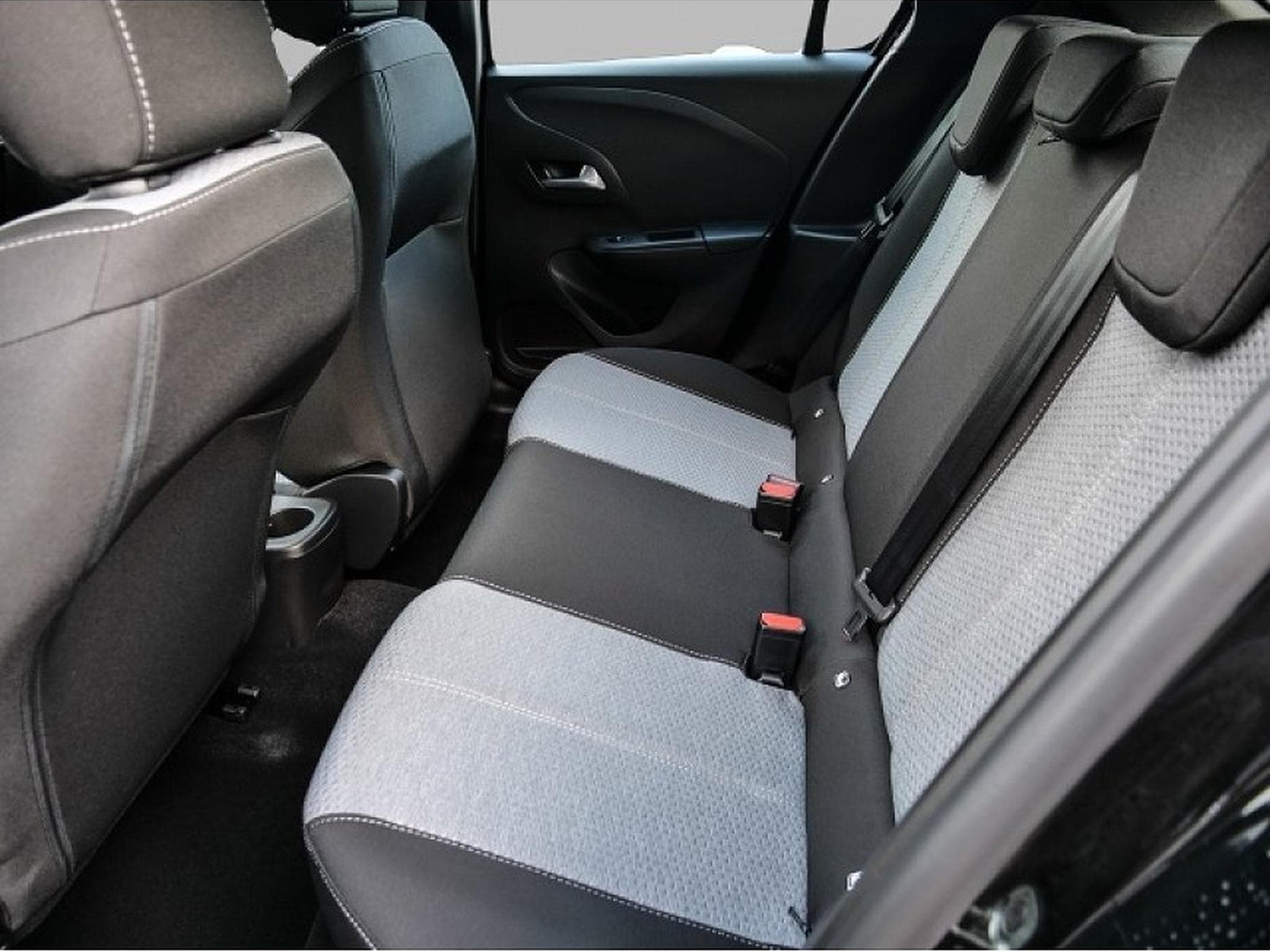 Opel Corsa (2025) - Foto 6