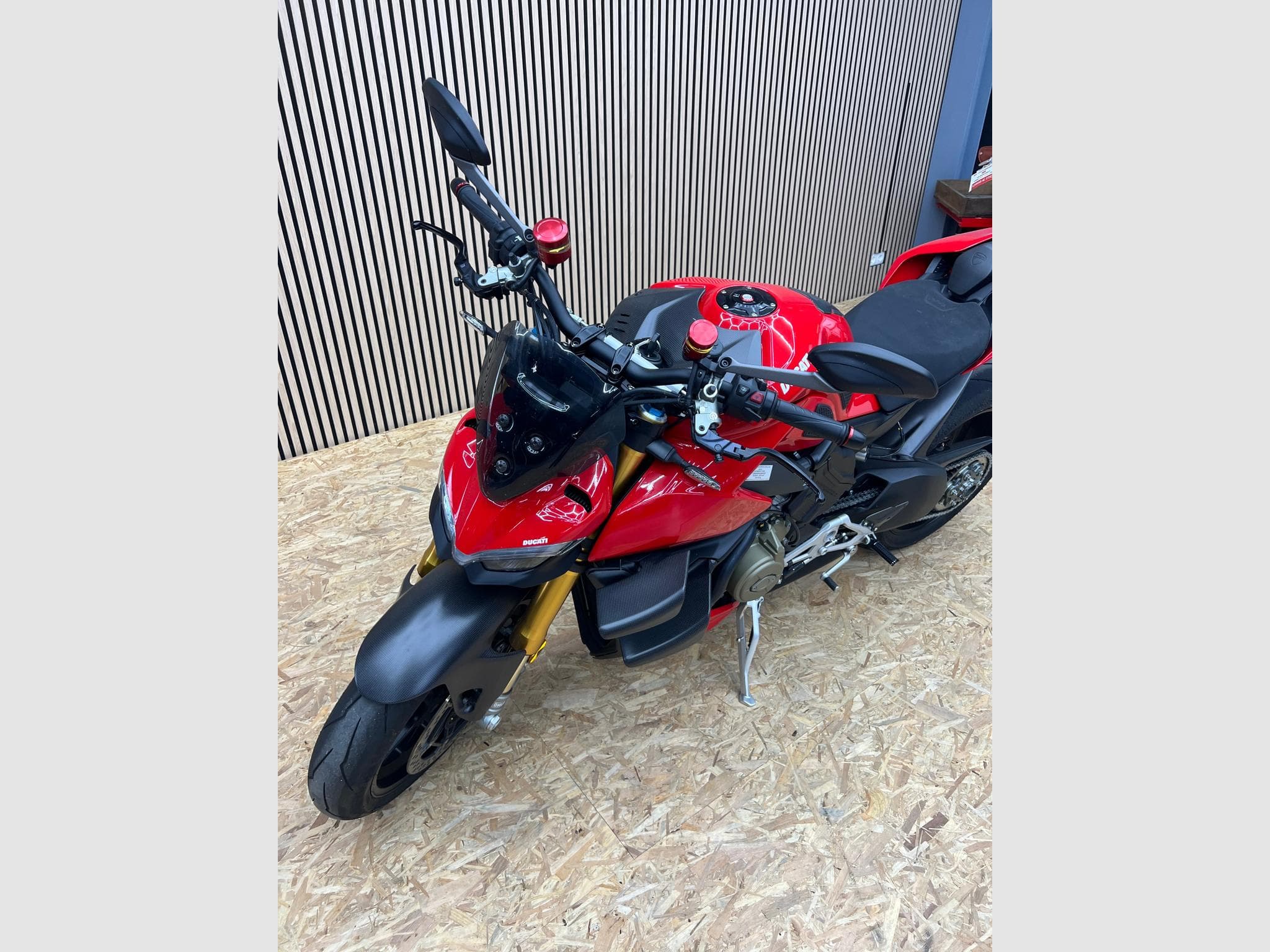 Ducati Streetfighter V4S (2021) - Foto 7