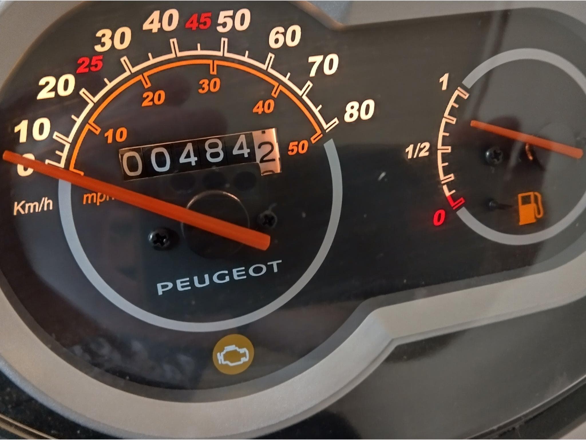 Peugeot Tweet (2023) - Foto 2