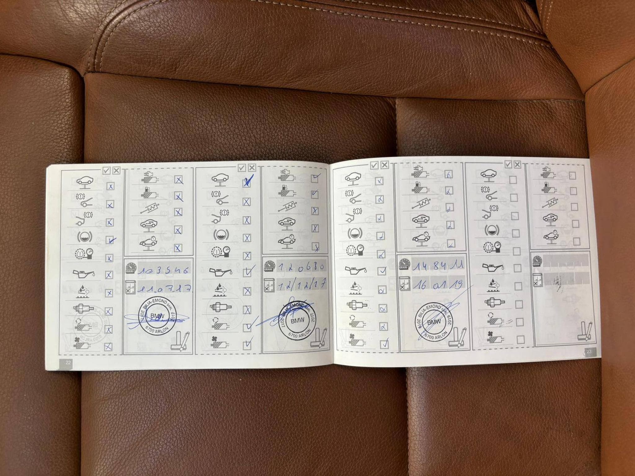 BMW 320 d Touring (2012) - Photo 14