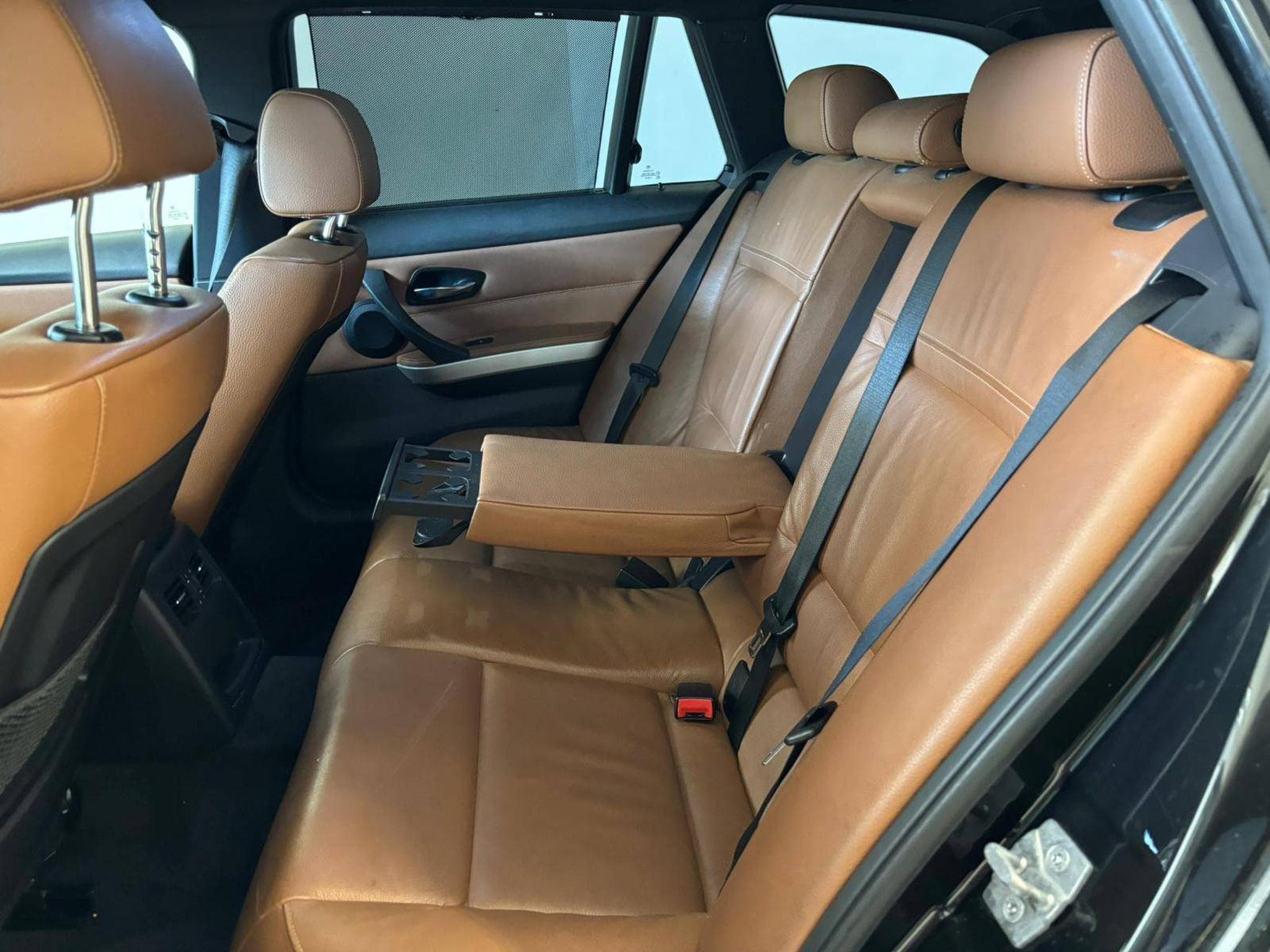 BMW 320 d Touring (2012) - Photo 11