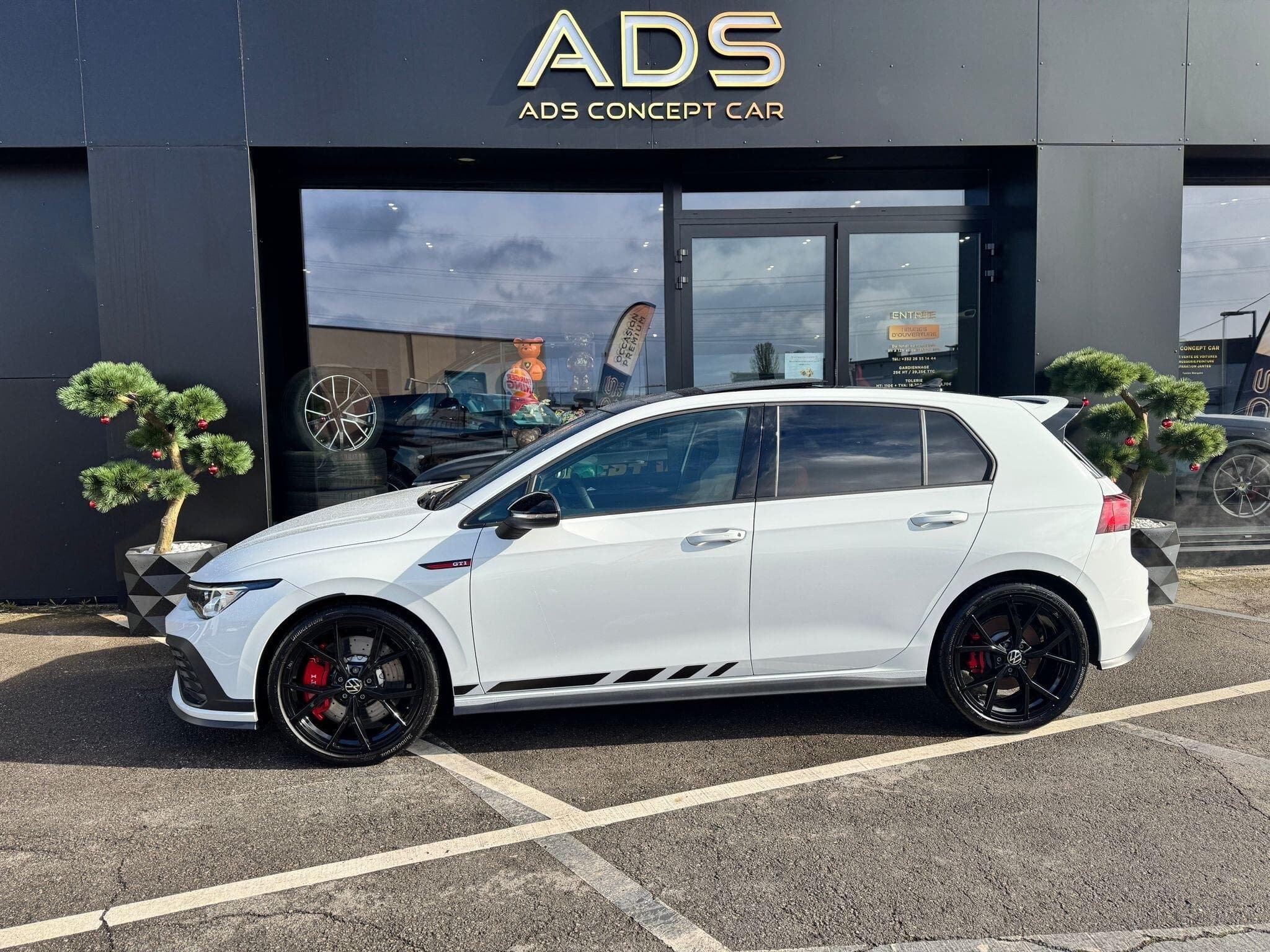 VW GTI CLUBSPORT 2.0L 300CV (2023) - Photo 2