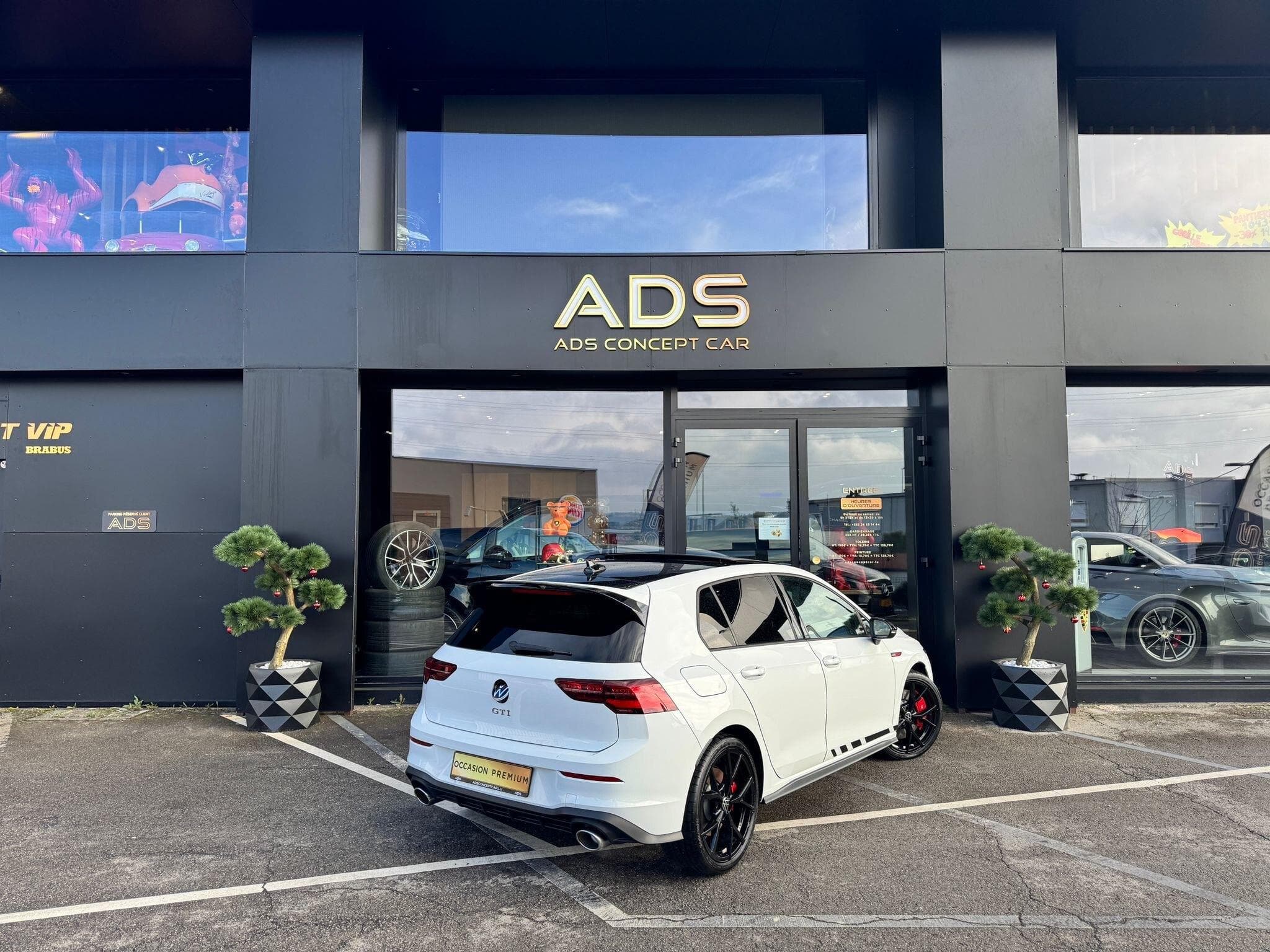 VW GTI CLUBSPORT 2.0L 300CV (2023) - Photo 18