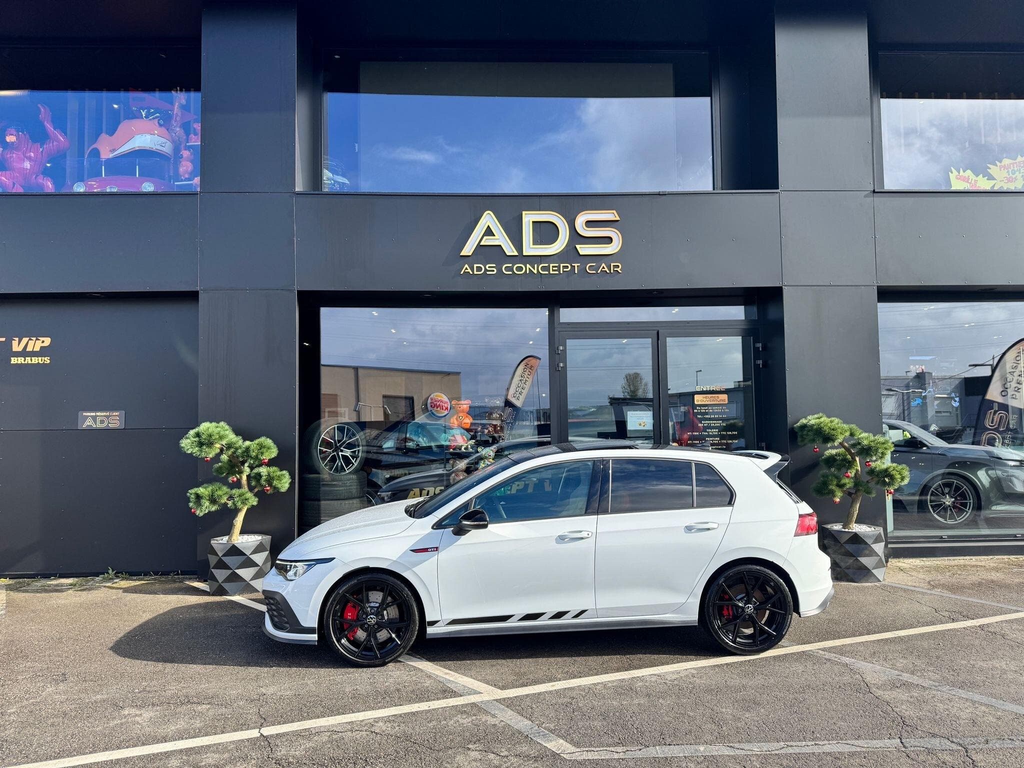 VW GTI CLUBSPORT 2.0L 300CV (2023) - Photo 17