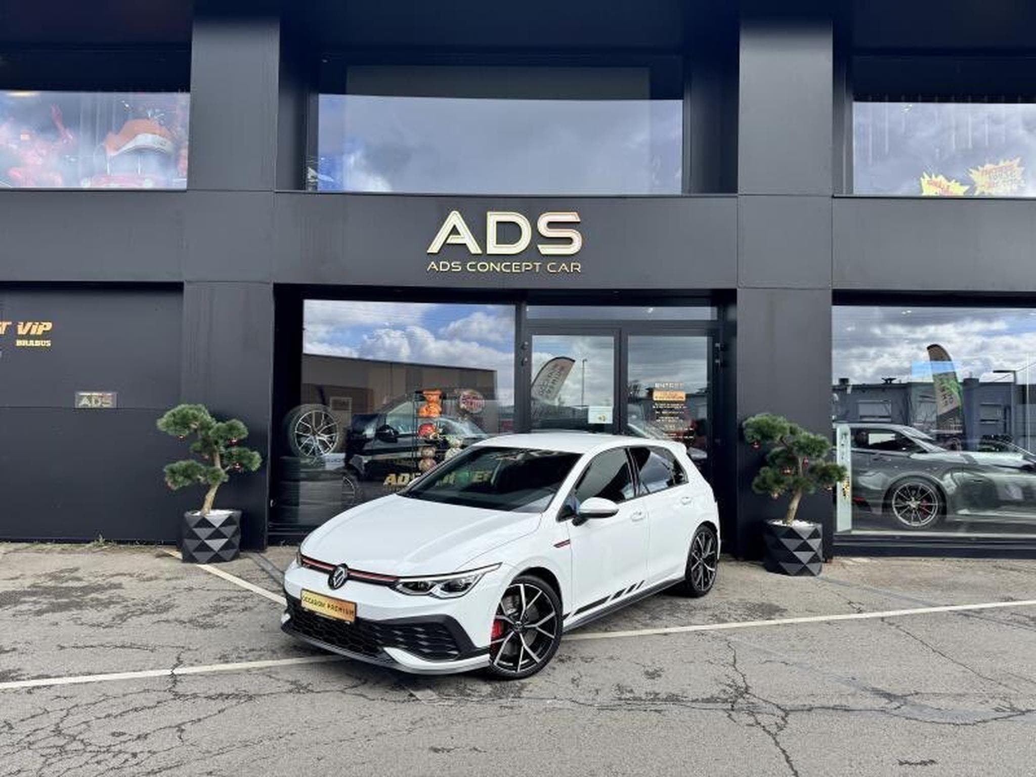 VW GTI GOLF 8 GTI CS 2.0L 300CV (2024) - Foto 12