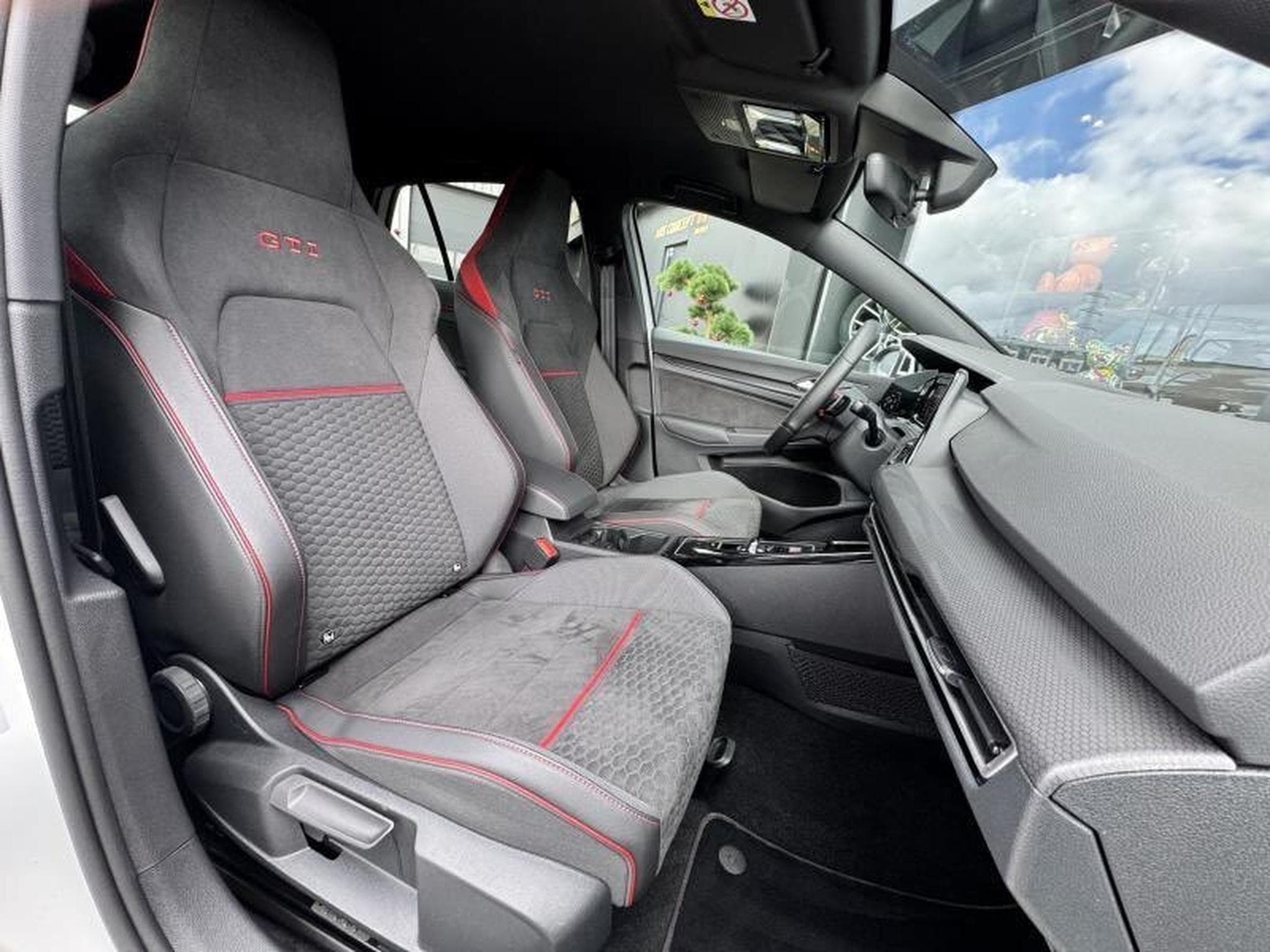 VW GTI GOLF 8 GTI CS 2.0L 300CV (2024) - Foto 6