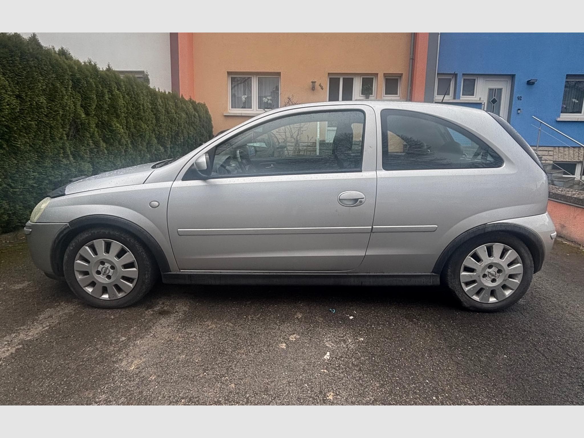 Opel Corsa 1.4 twinsport (2006) - Photo 2