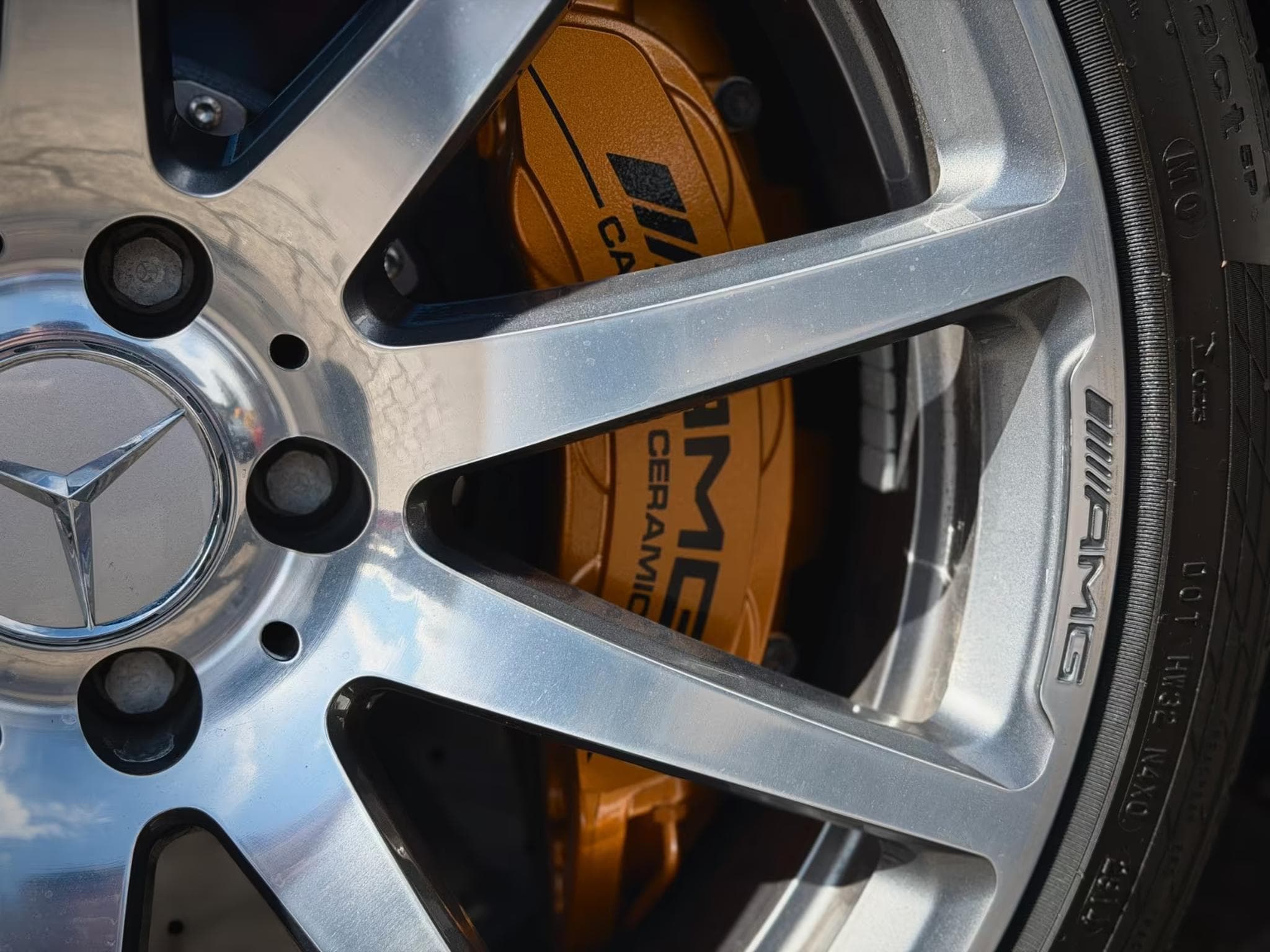 Mercedes SL 65 AMG (2014) - Photo 11