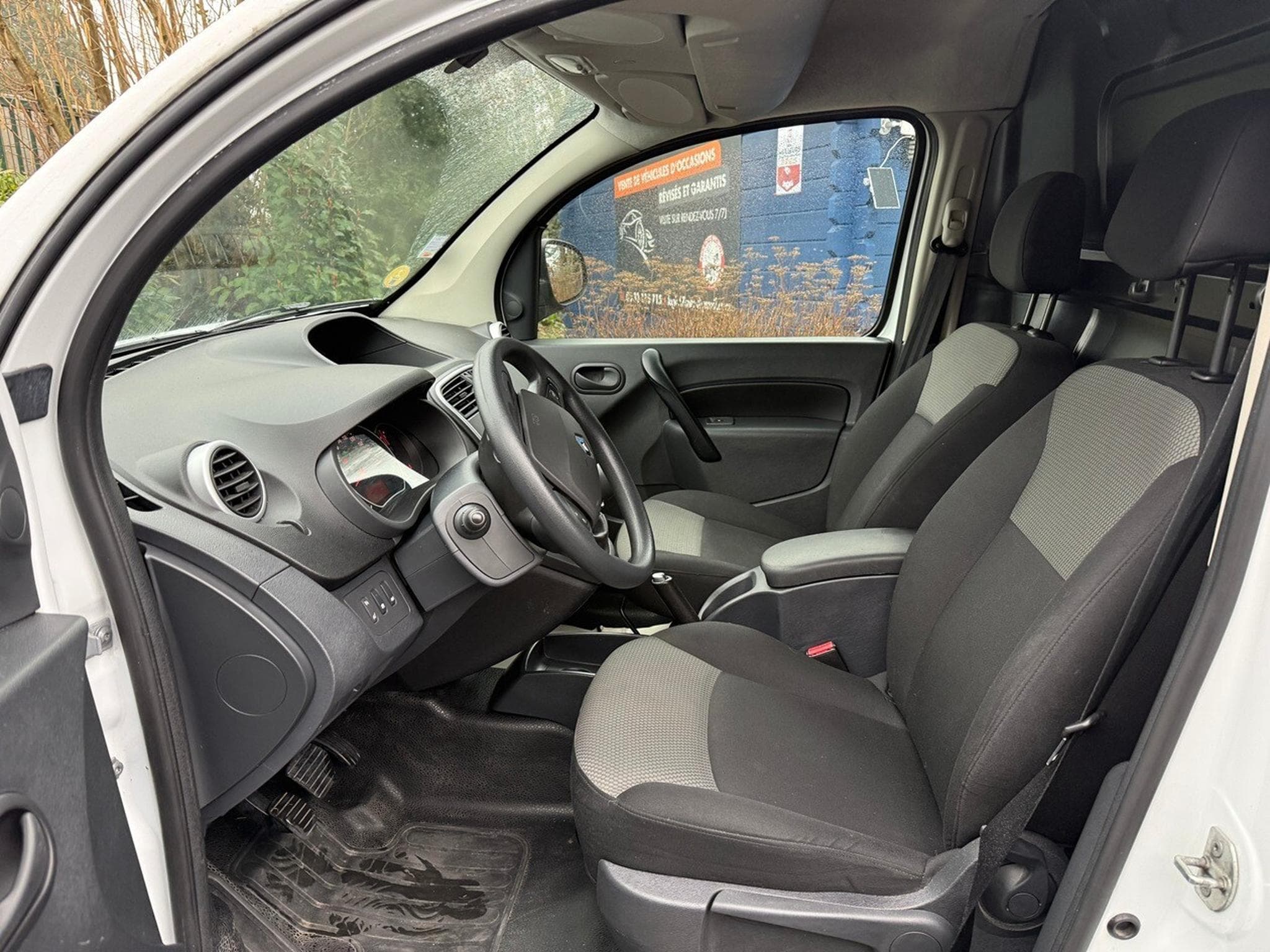 Renault Kangoo 1.5 dci  90 ch R-LINK GPS (2021) - Photo 5
