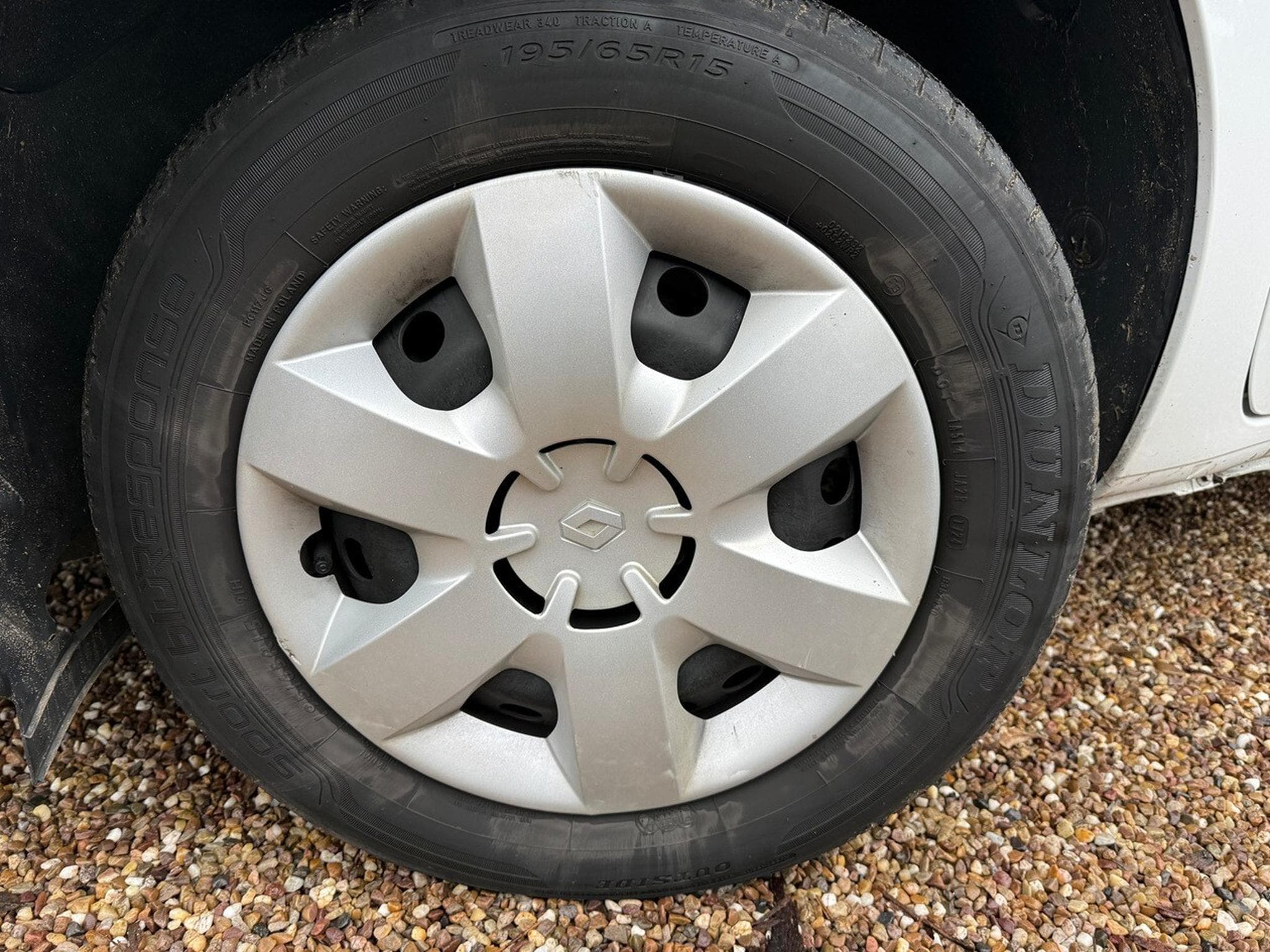 Renault Kangoo 1.5 dci  90 ch R-LINK GPS (2021) - Photo 15