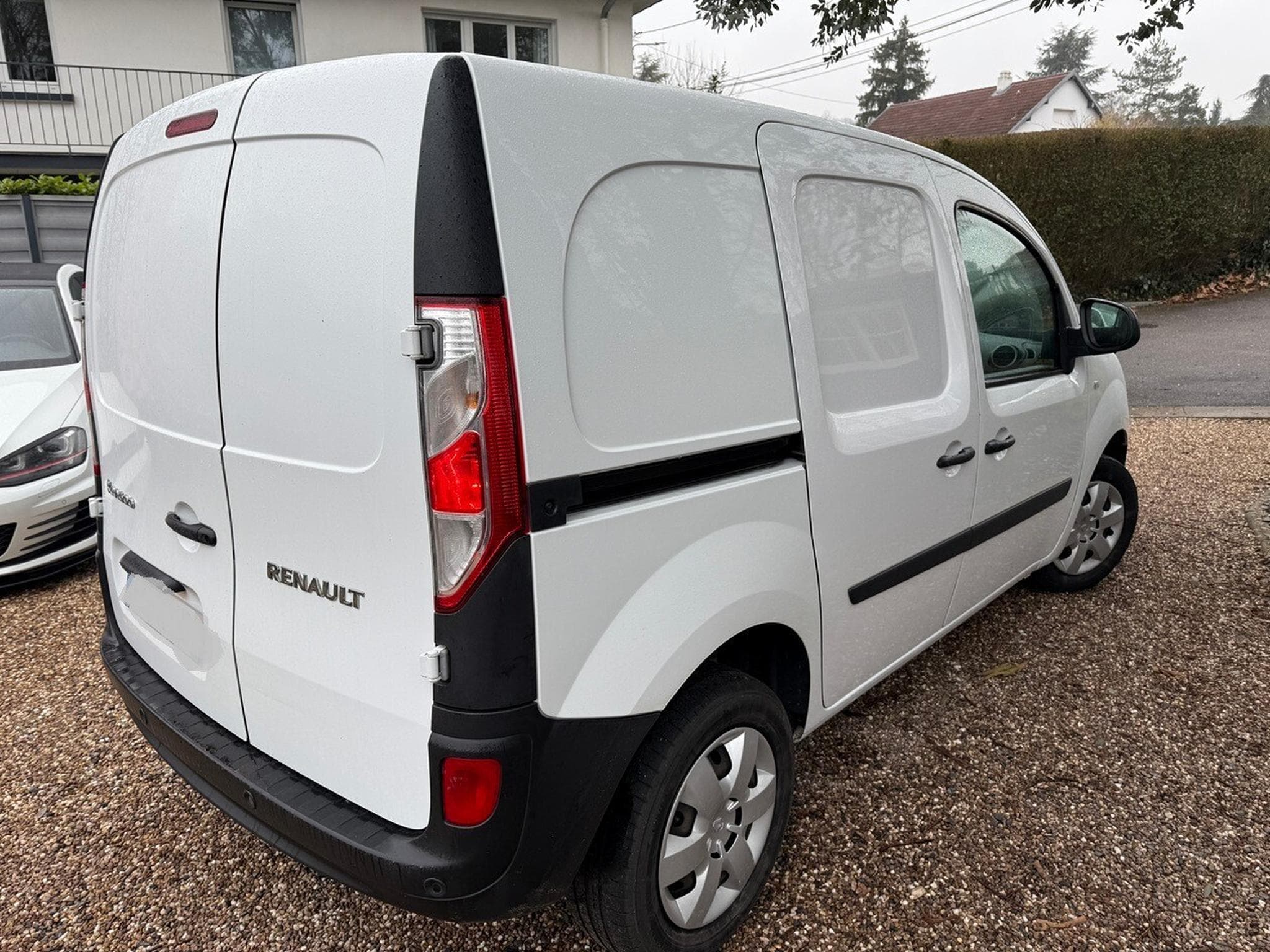 Renault Kangoo 1.5 dci  90 ch R-LINK GPS (2021) - Photo 4