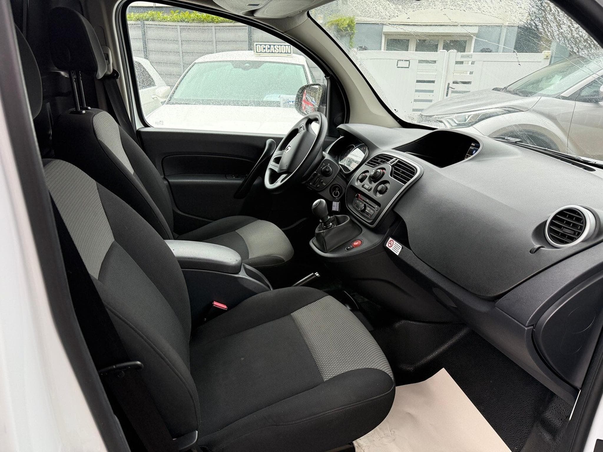 Renault Kangoo 1.5 dci  90 ch R-LINK GPS (2021) - Photo 6