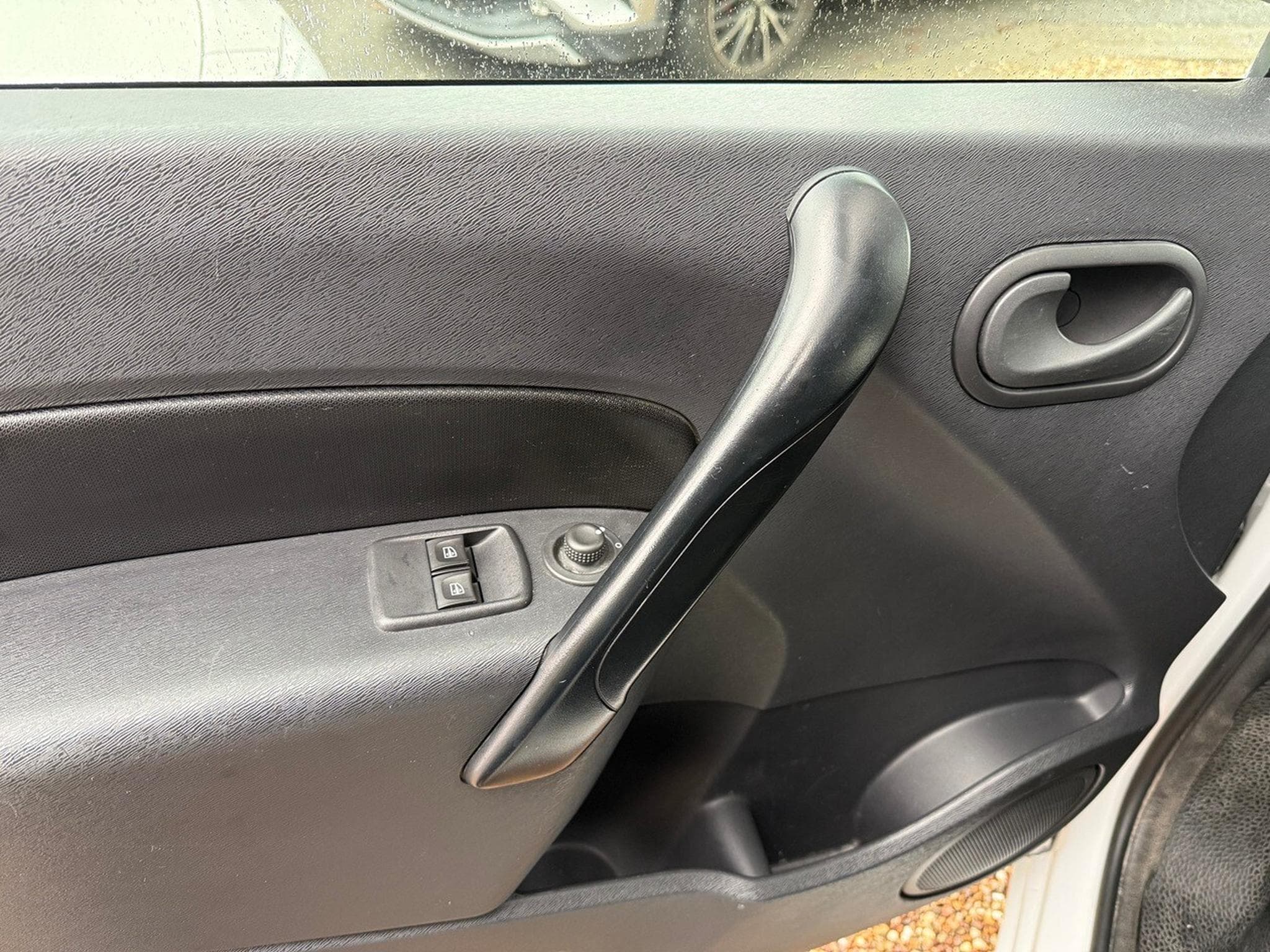 Renault Kangoo 1.5 dci  90 ch R-LINK GPS (2021) - Photo 9