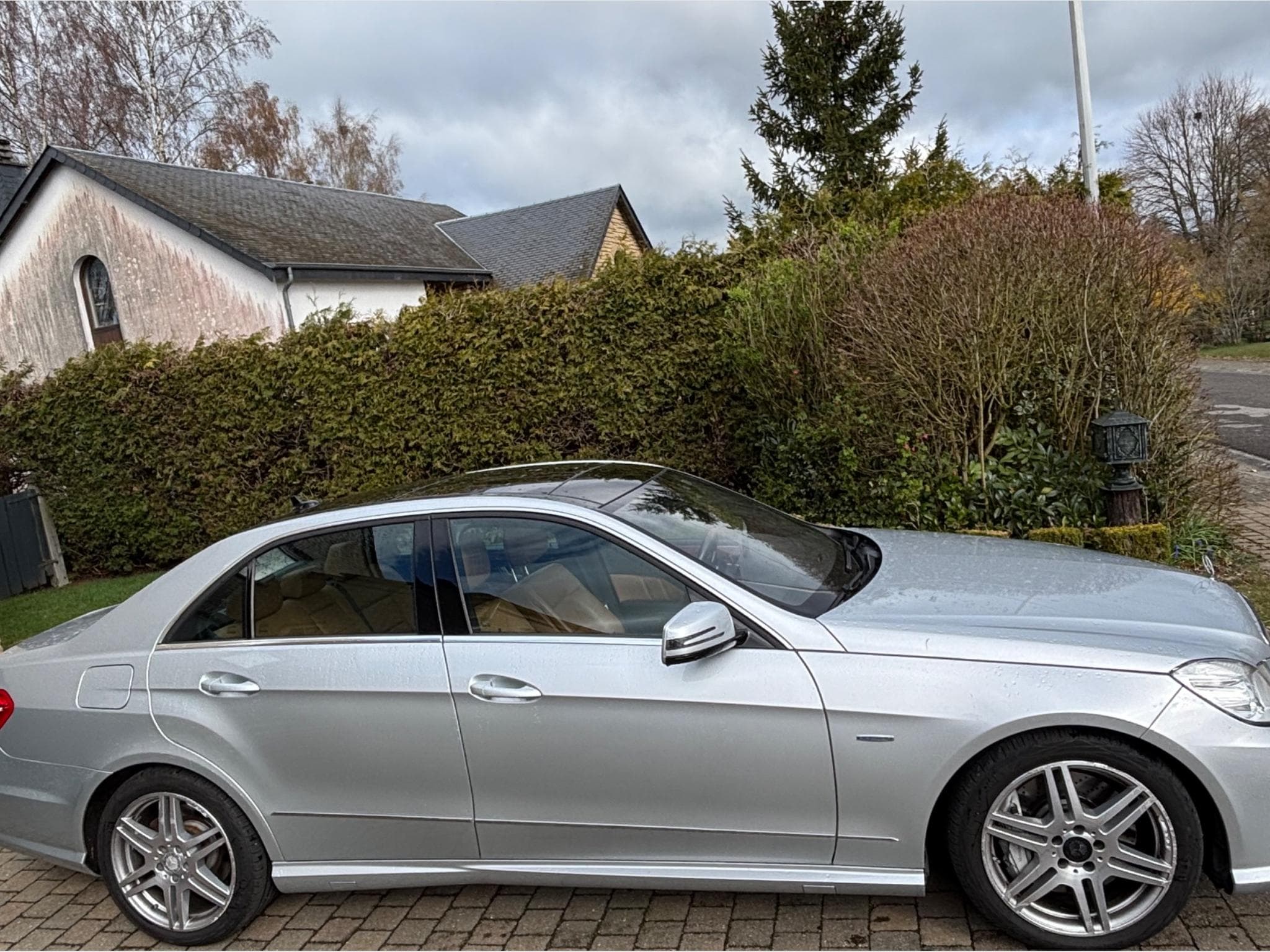 Mercedes E 500 AMG (2011) - Photo 3