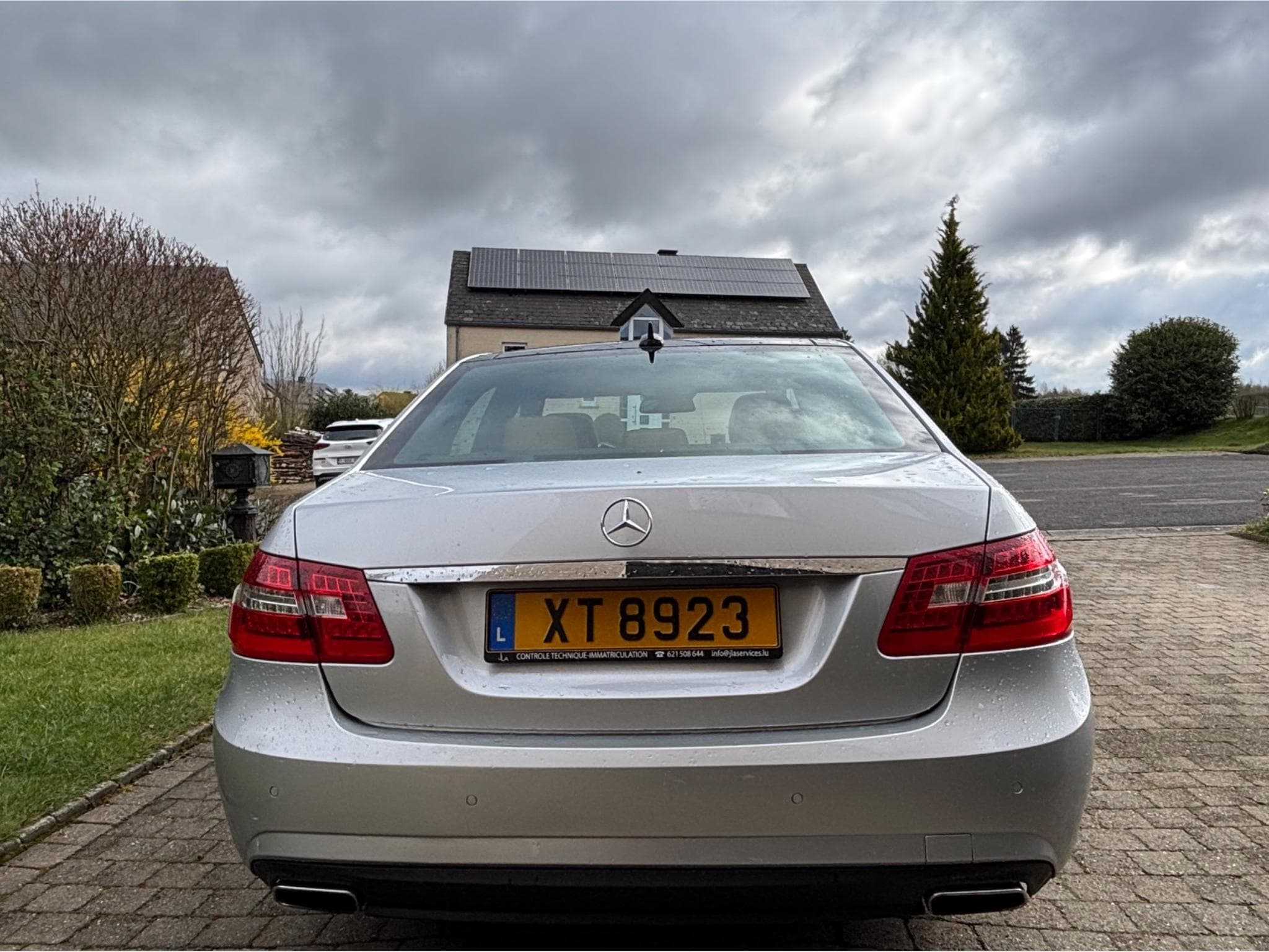 Mercedes E 500 AMG (2011) - Photo 4