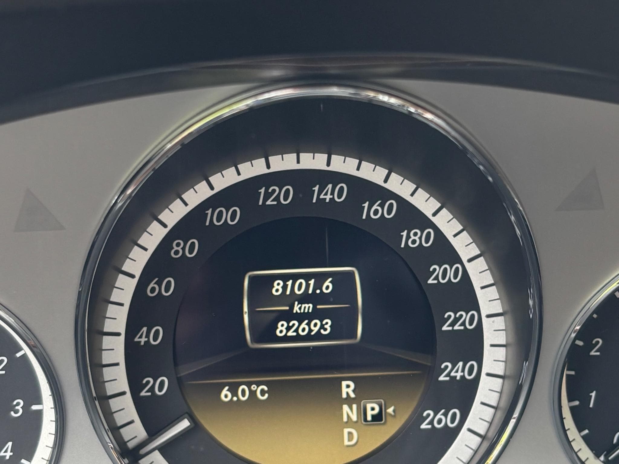 Mercedes E 500 AMG (2011) - Photo 10