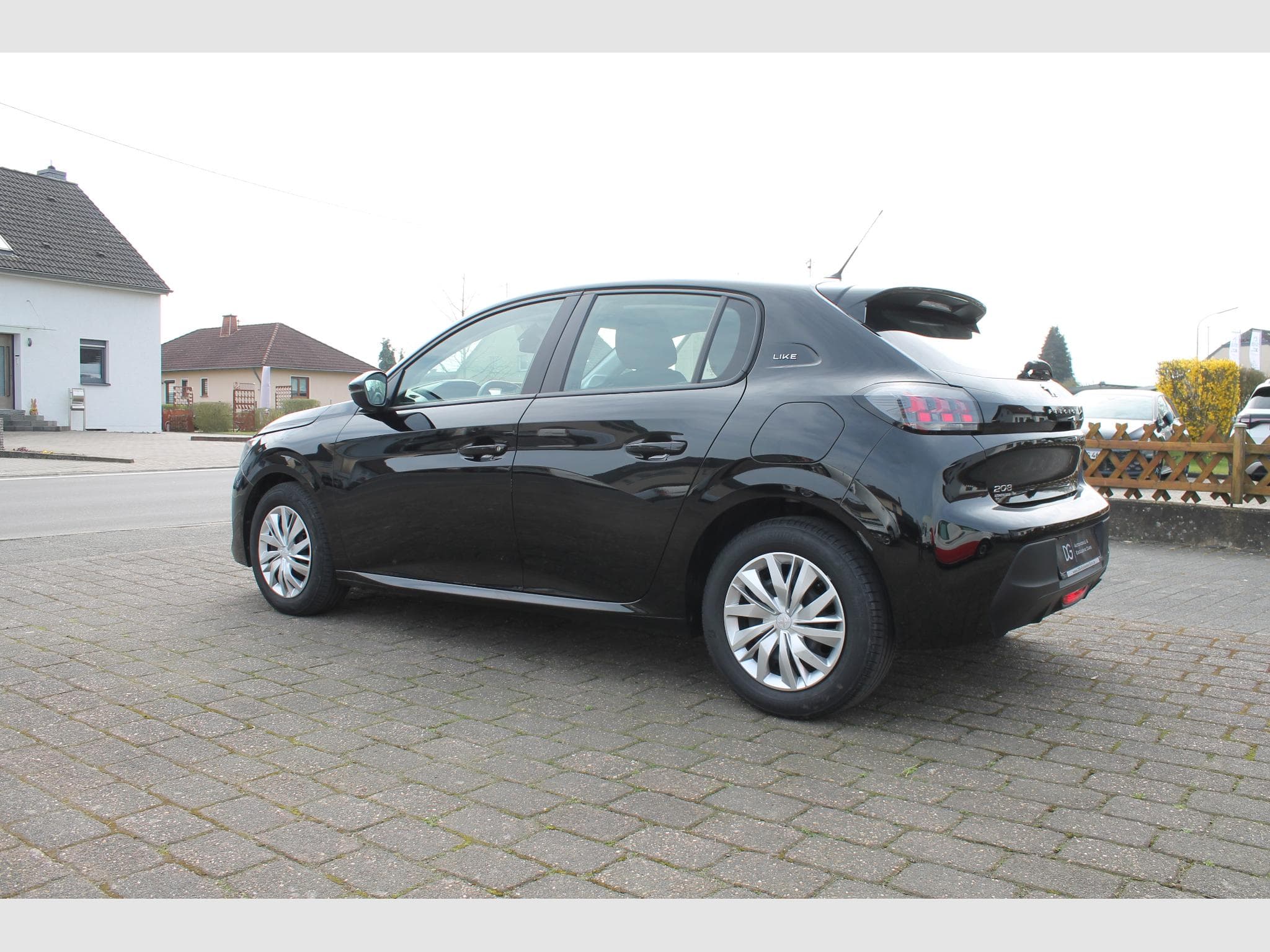 Peugeot 208 1.2 Pure Tech Like (2023) - Photo 4