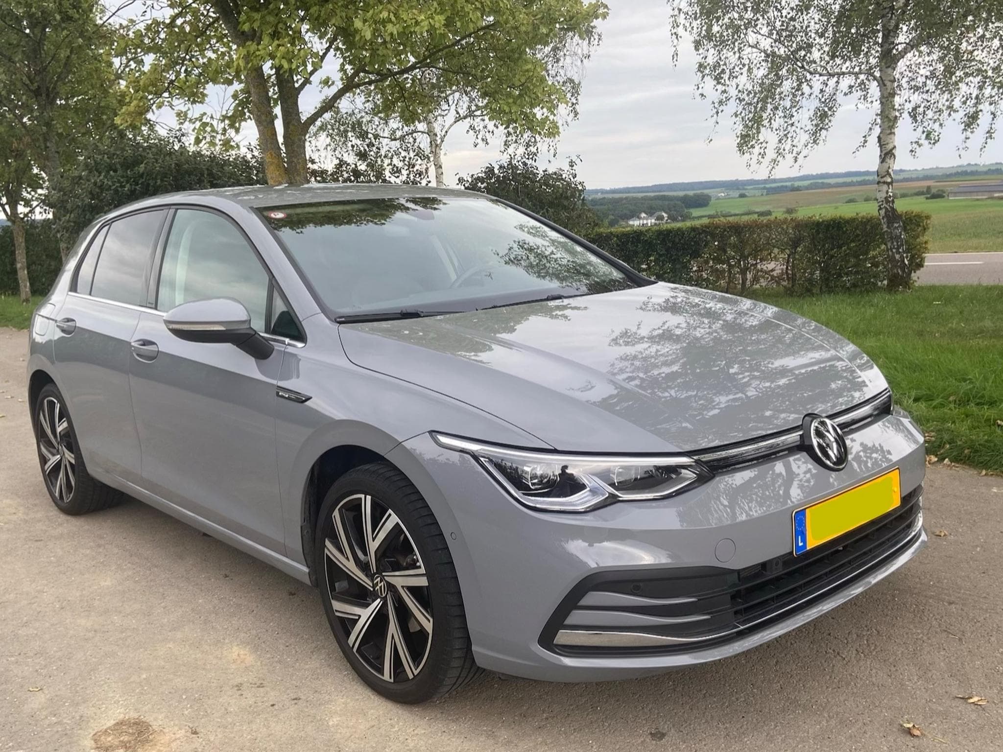 VW Golf 1.5 eTSI Style 150cv DSG (2020) - Photo 1