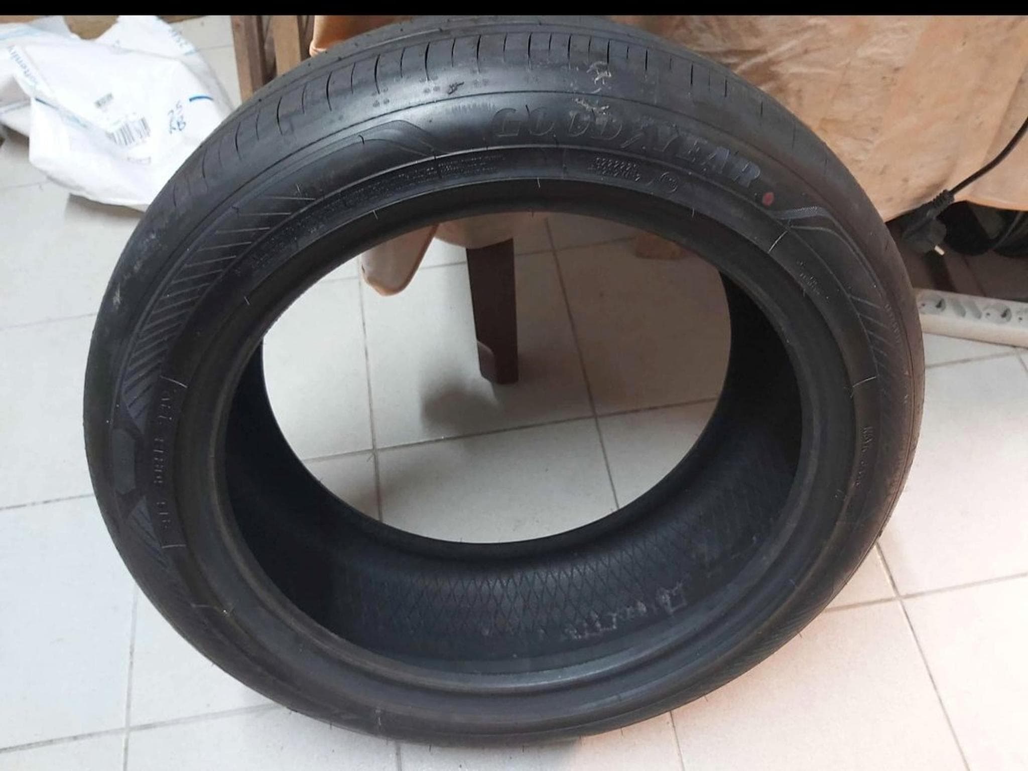 pneus – 18 - Foto 1