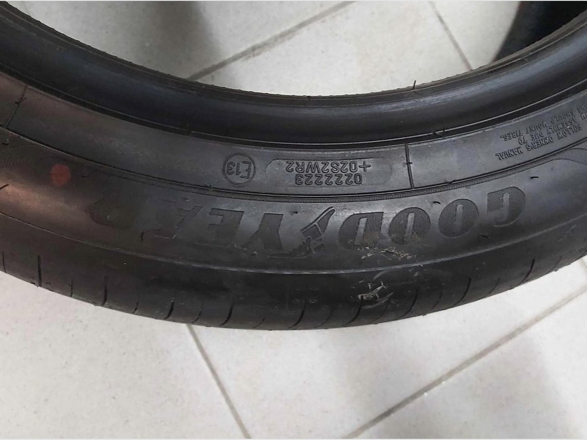 pneus – 18 - Foto 3