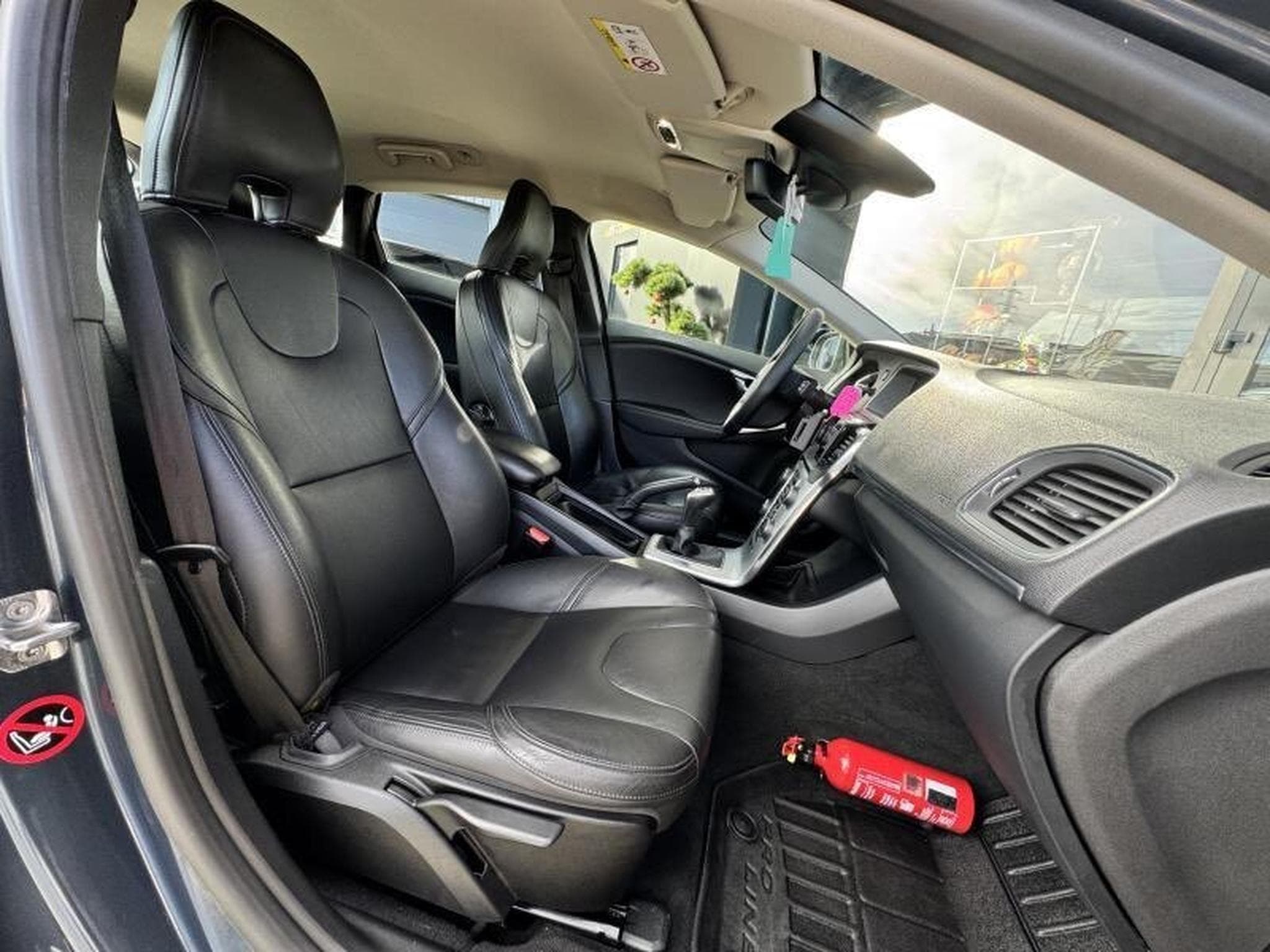 Volvo V40 D2 INSCRIPTION 2.0L 120CV (2017) - Foto 8