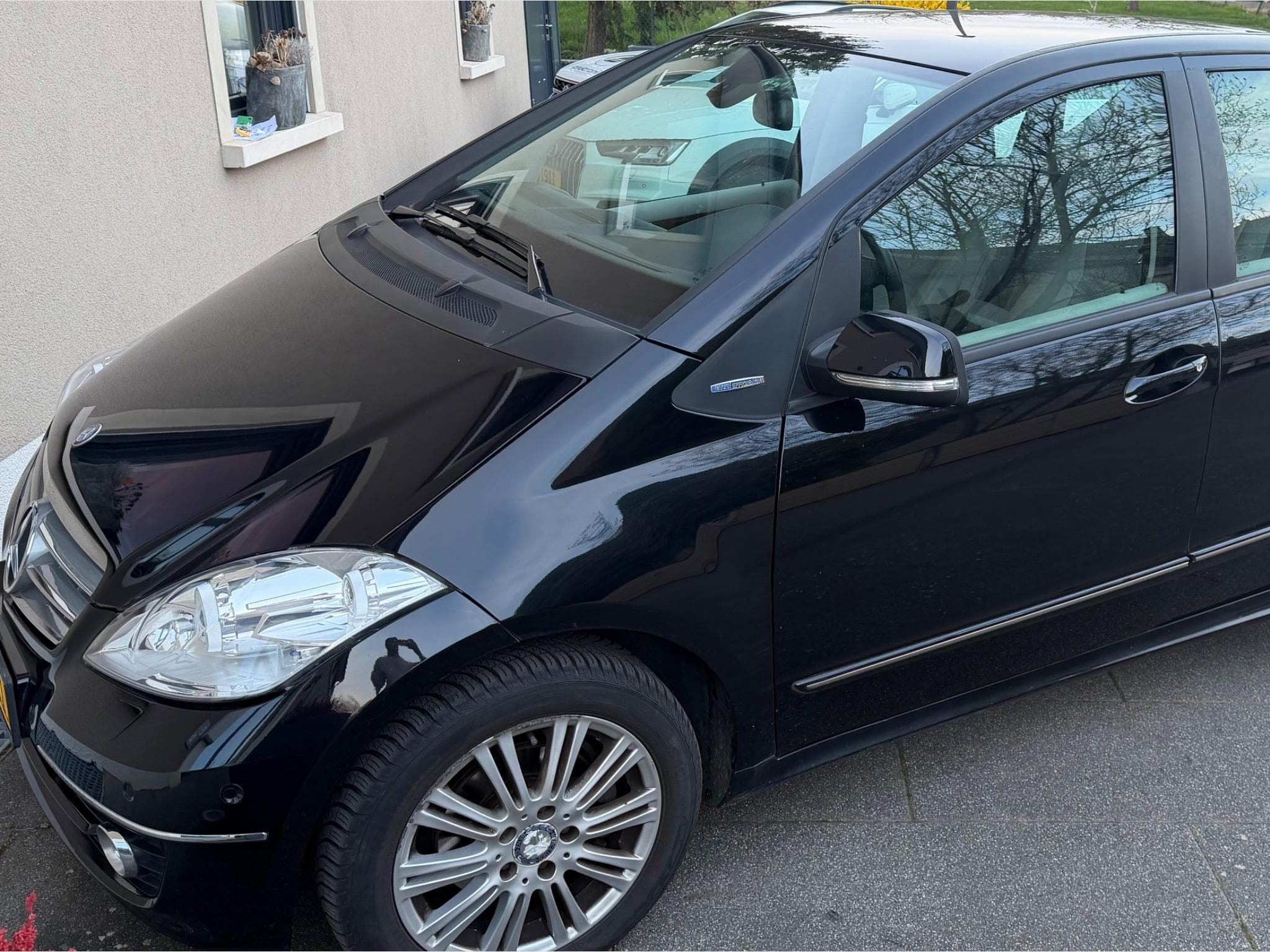 Mercedes A 180 (2010) - Photo 2