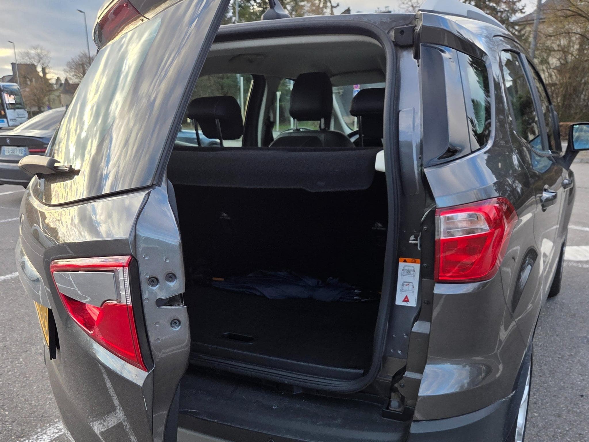 Ford EcoSport Titanium (2020) - Foto 2