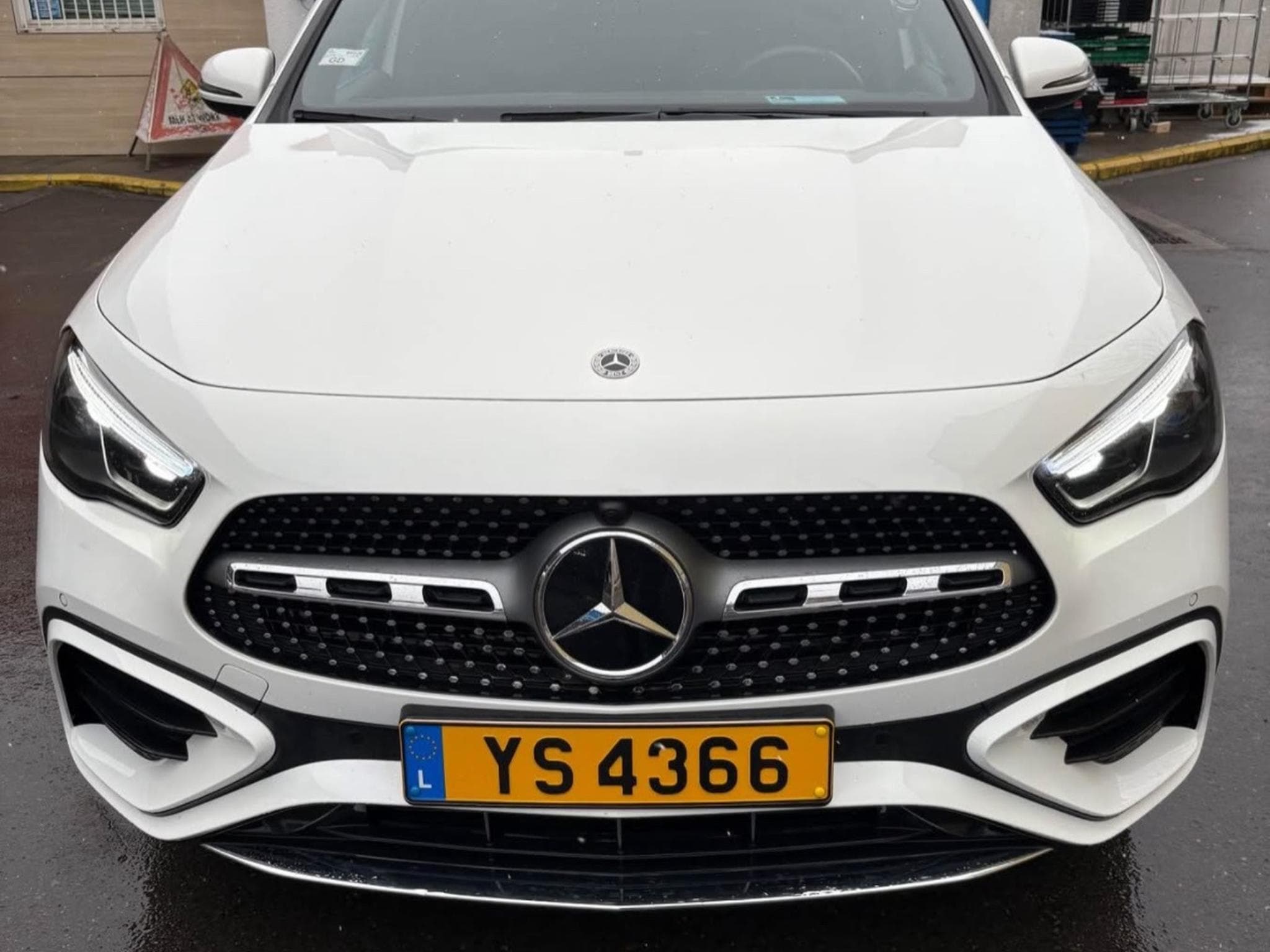 Mercedes GLA 200 Amg interieur (2024) - Photo 1
