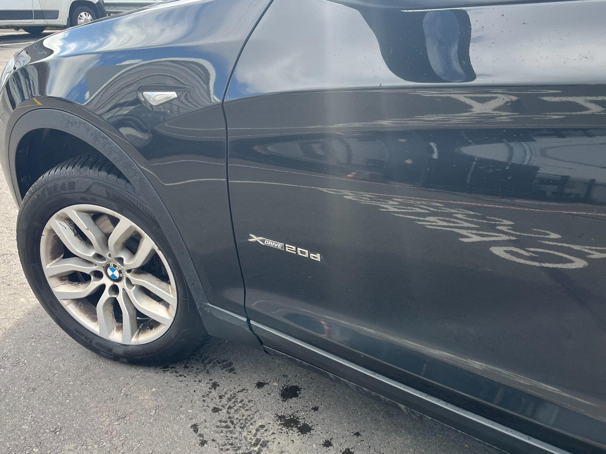 BMW X3 2.0 TDI XDRIVE (2014) - Photo 2