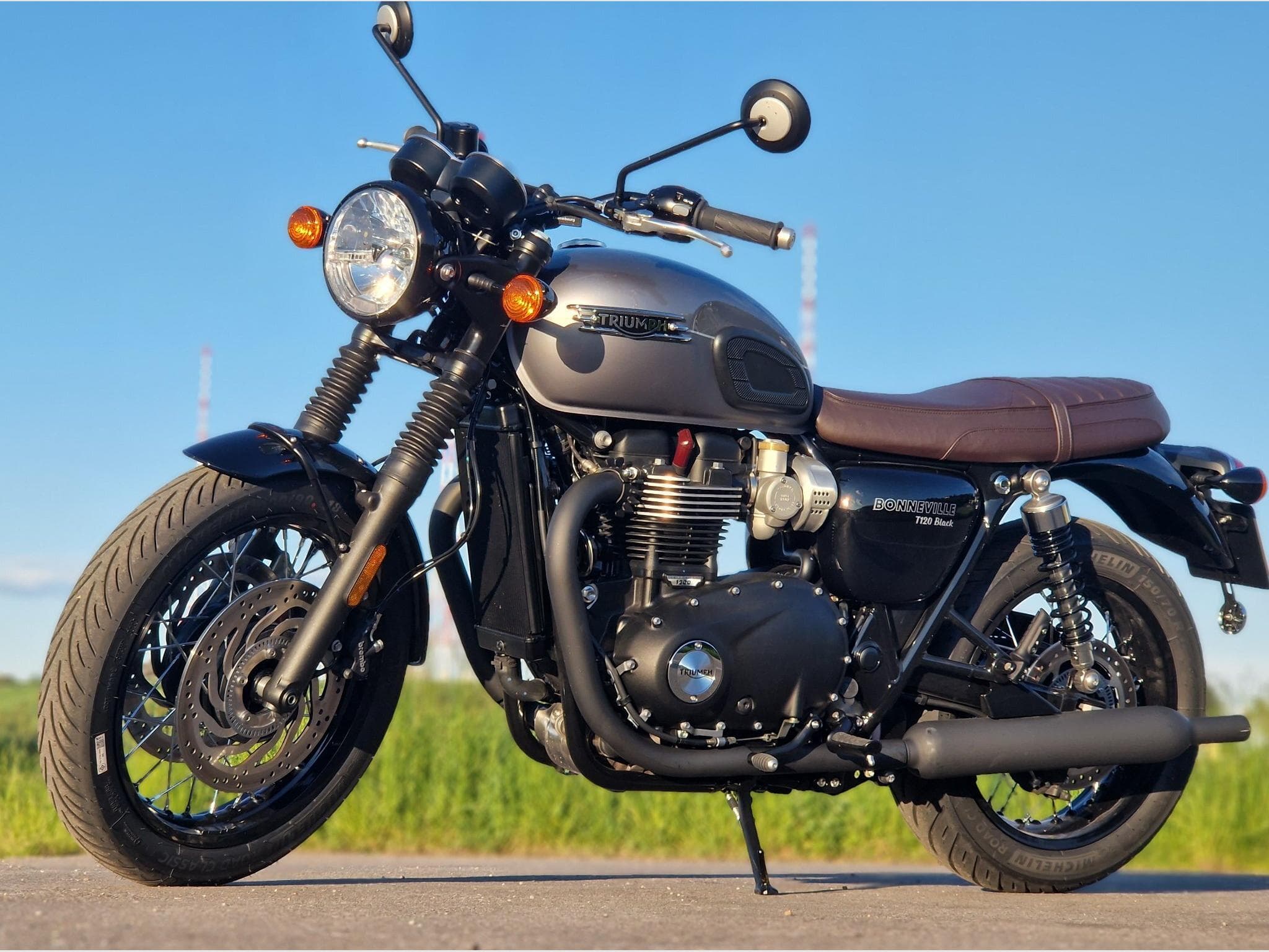 Triumph Bonneville T120 (2024) - Foto 3