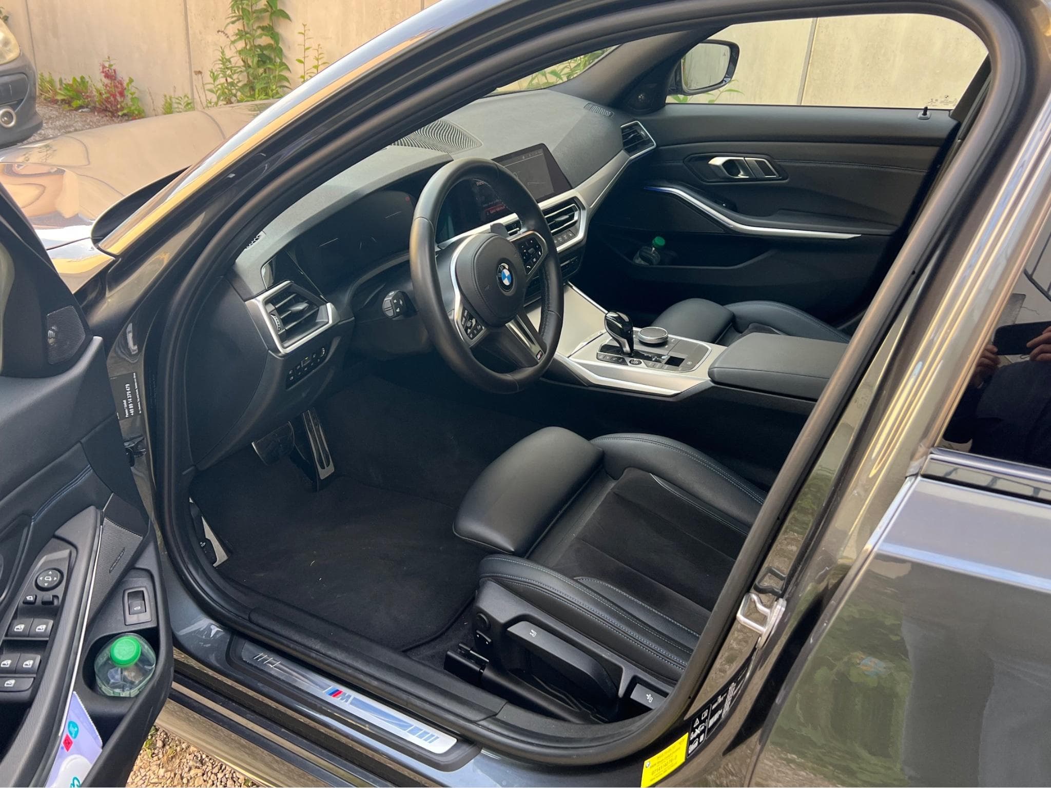 BMW 330 Sport M (2019) - Foto 10