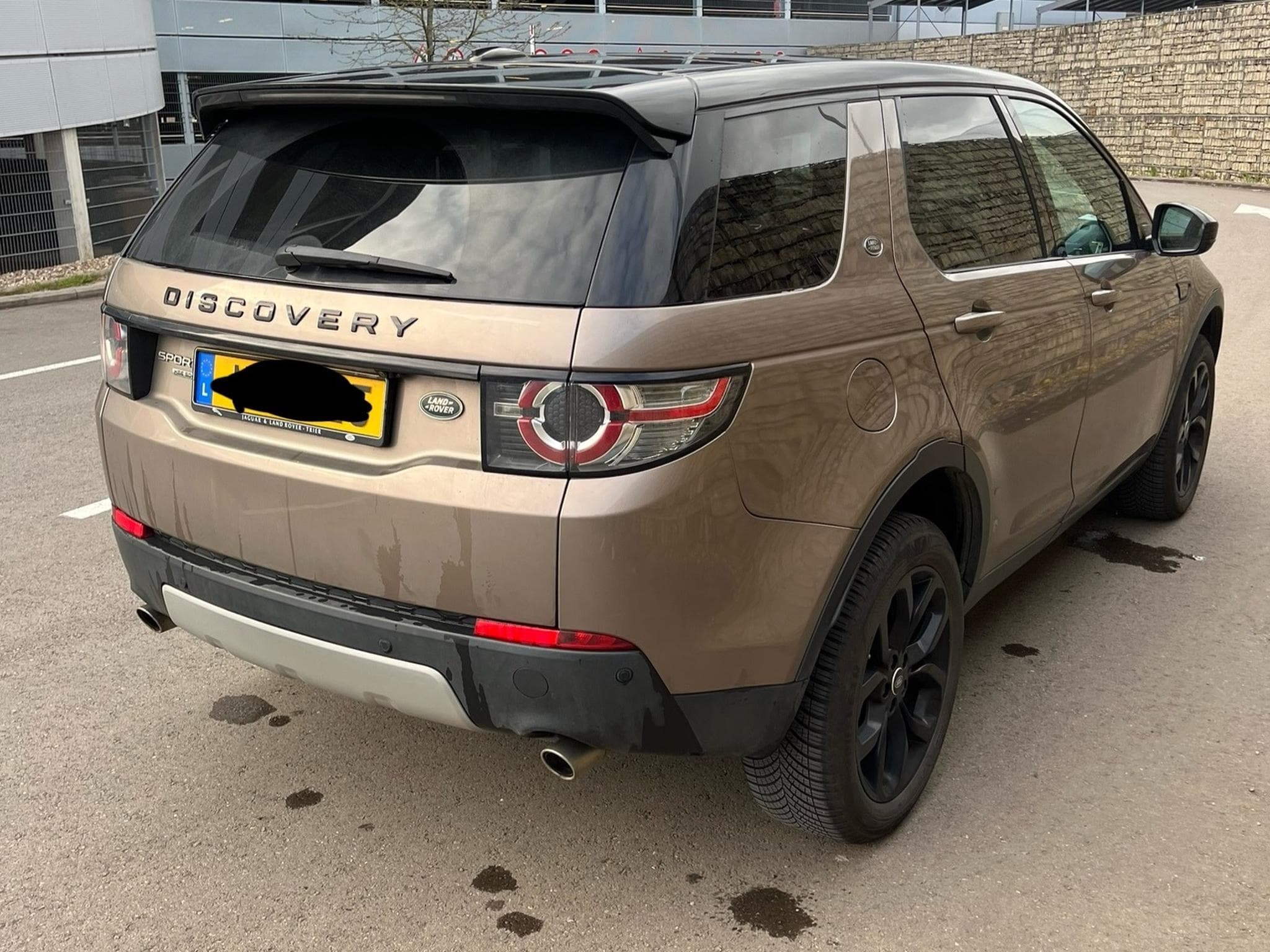 Land-Rover Discovery Sport Black Line (2015) - Photo 2