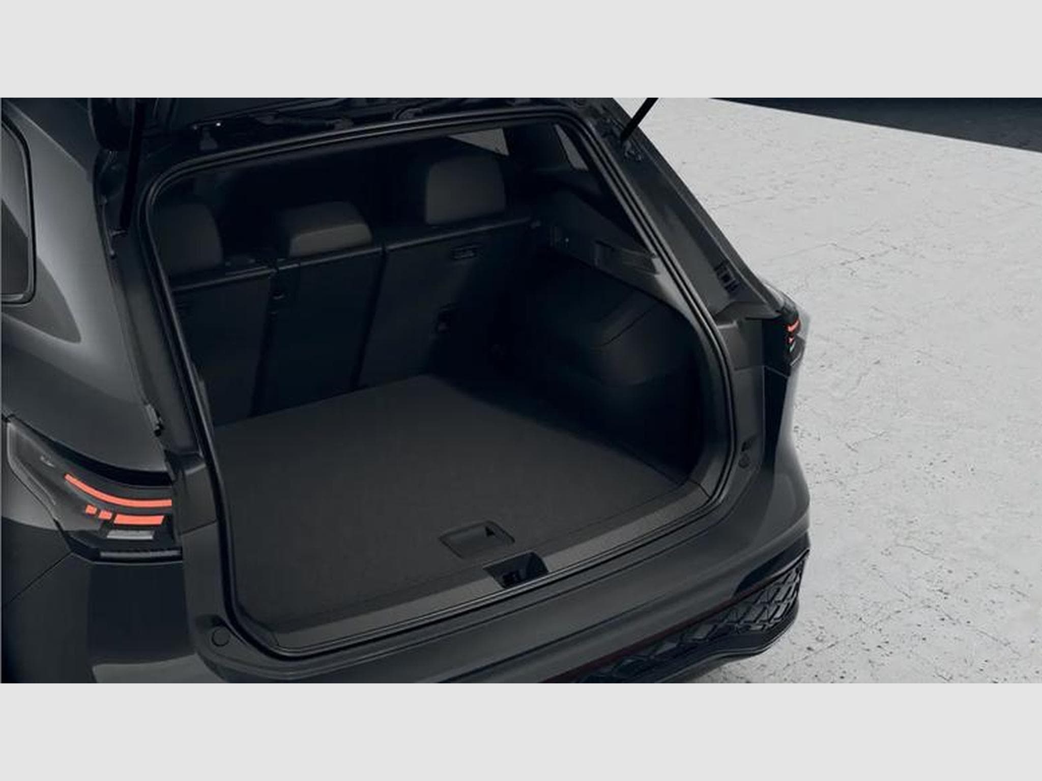 VW Tiguan R-Line 1.5 eTSI 7-Gang-DSG (2025) - Foto 6