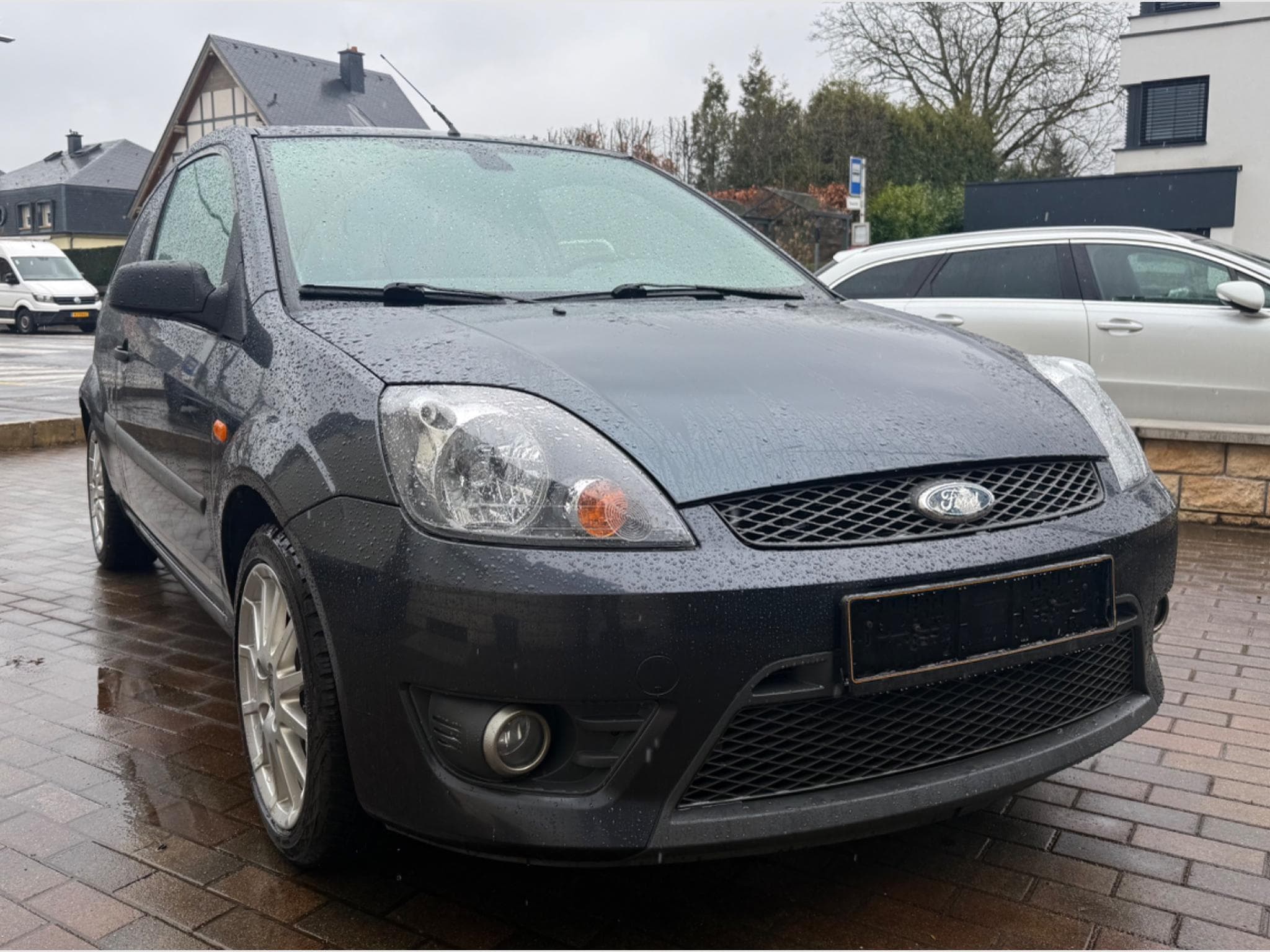 Ford Fiesta St-line (2006) - Photo 2