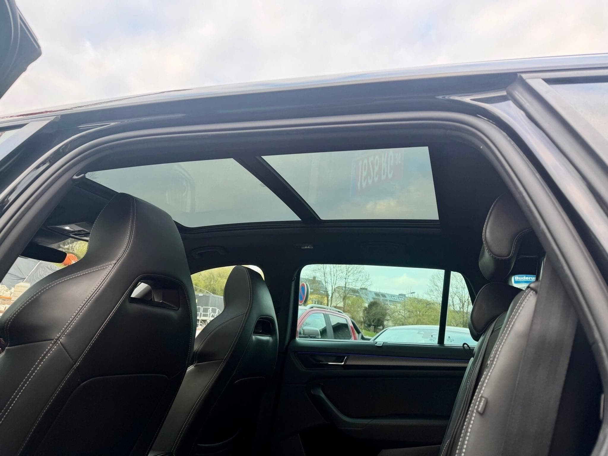 Skoda Kodiaq 2.0 TDI 200 SportLine DSG 4x4 7 places (2021) - Photo 15