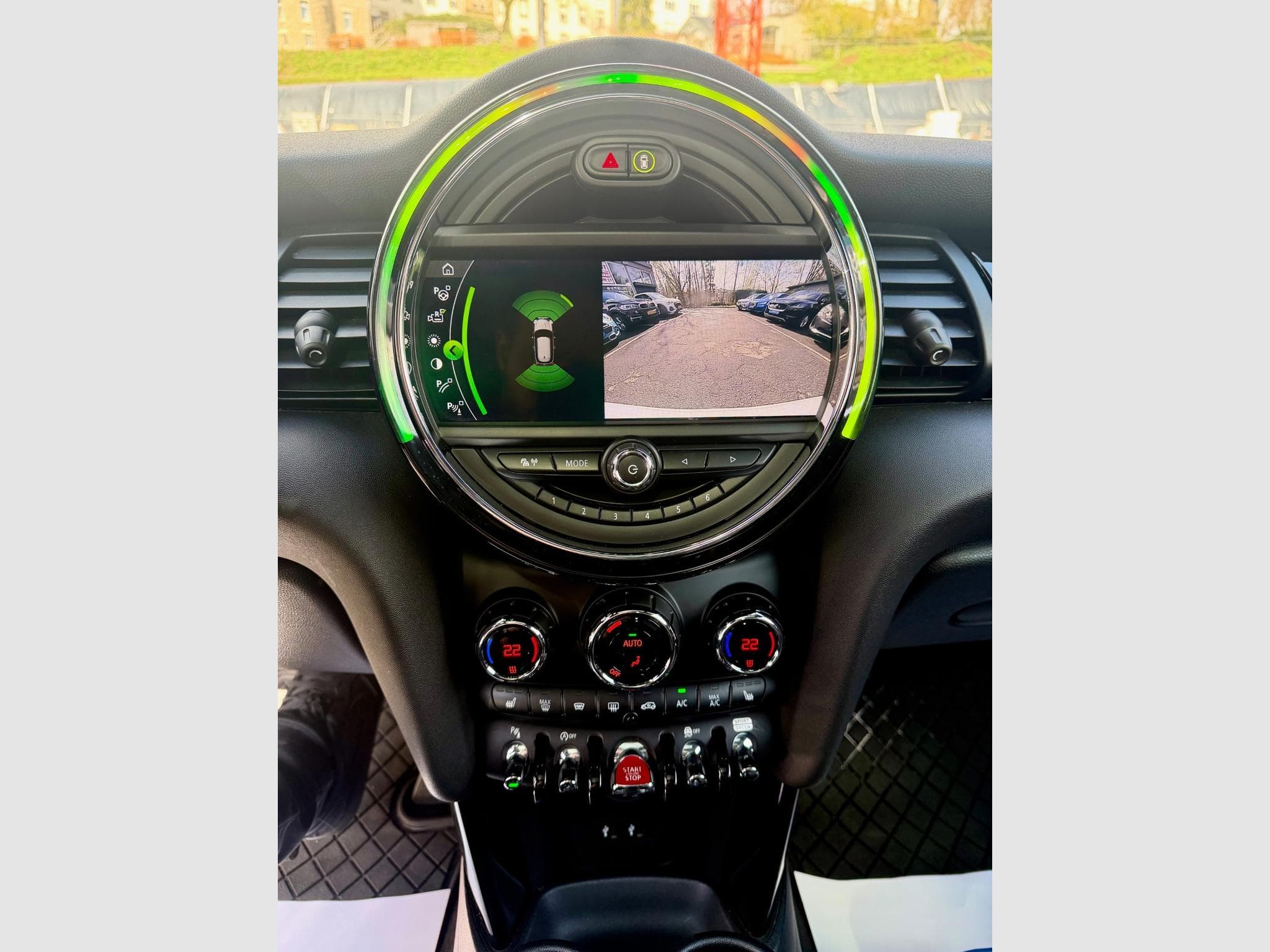 Mini Cooper John Cooper Works 231 Aut. PANO/CAM/CARPLAY (2019) - Photo 13