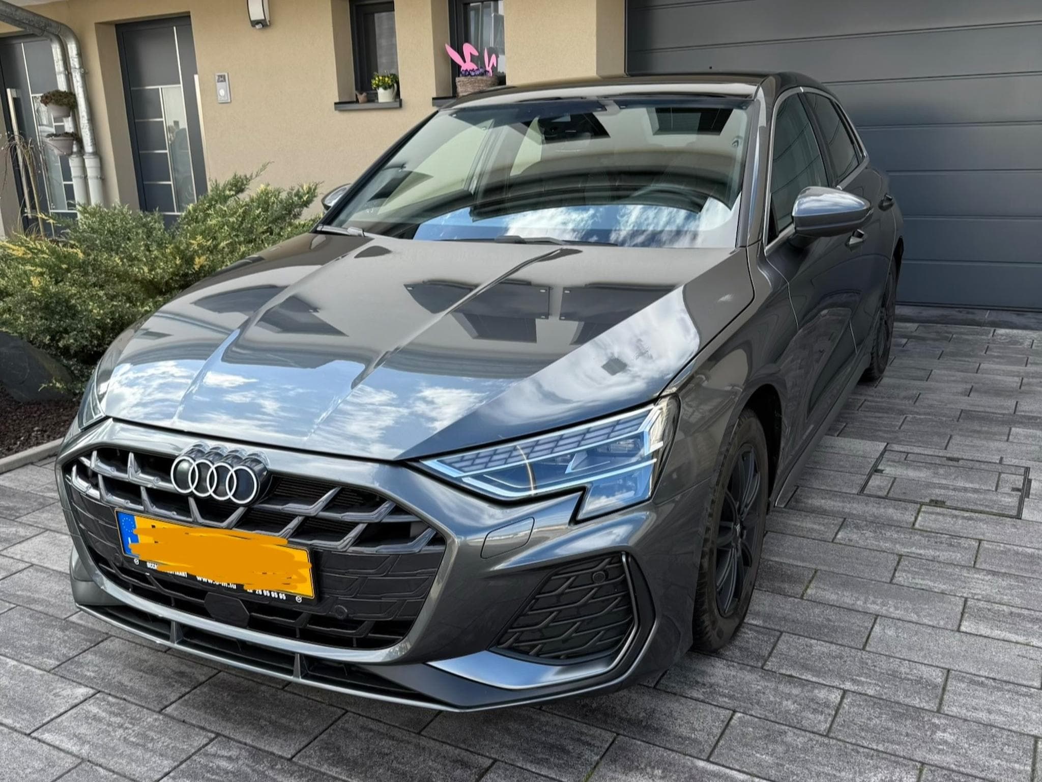 Audi A3 Sportback S-line (2025) - Photo 2