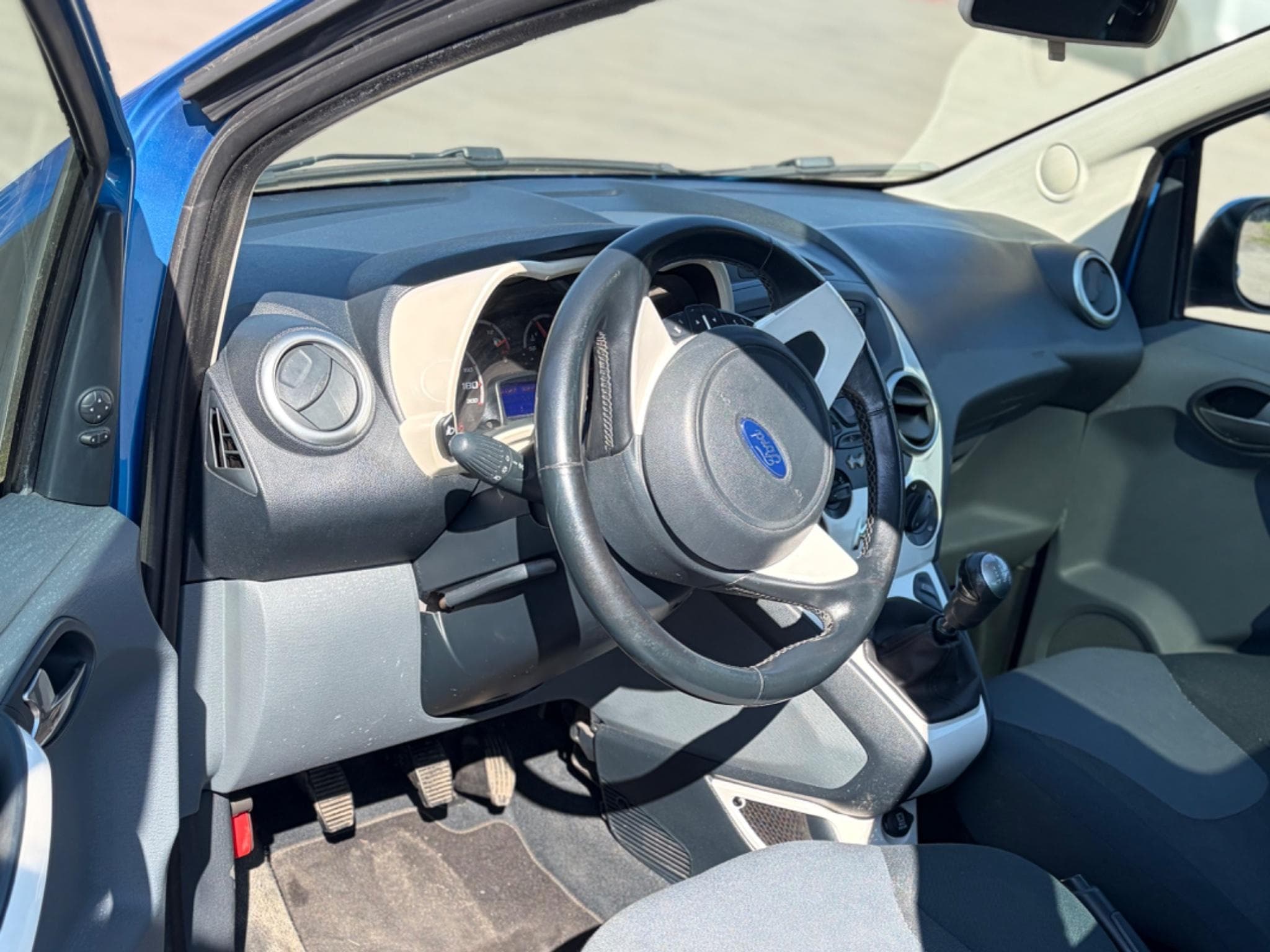 Ford Ka (2015) - Photo 5