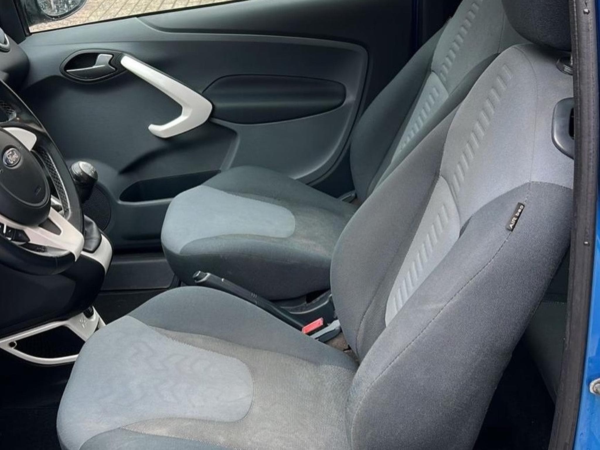 Ford Ka (2015) - Photo 11