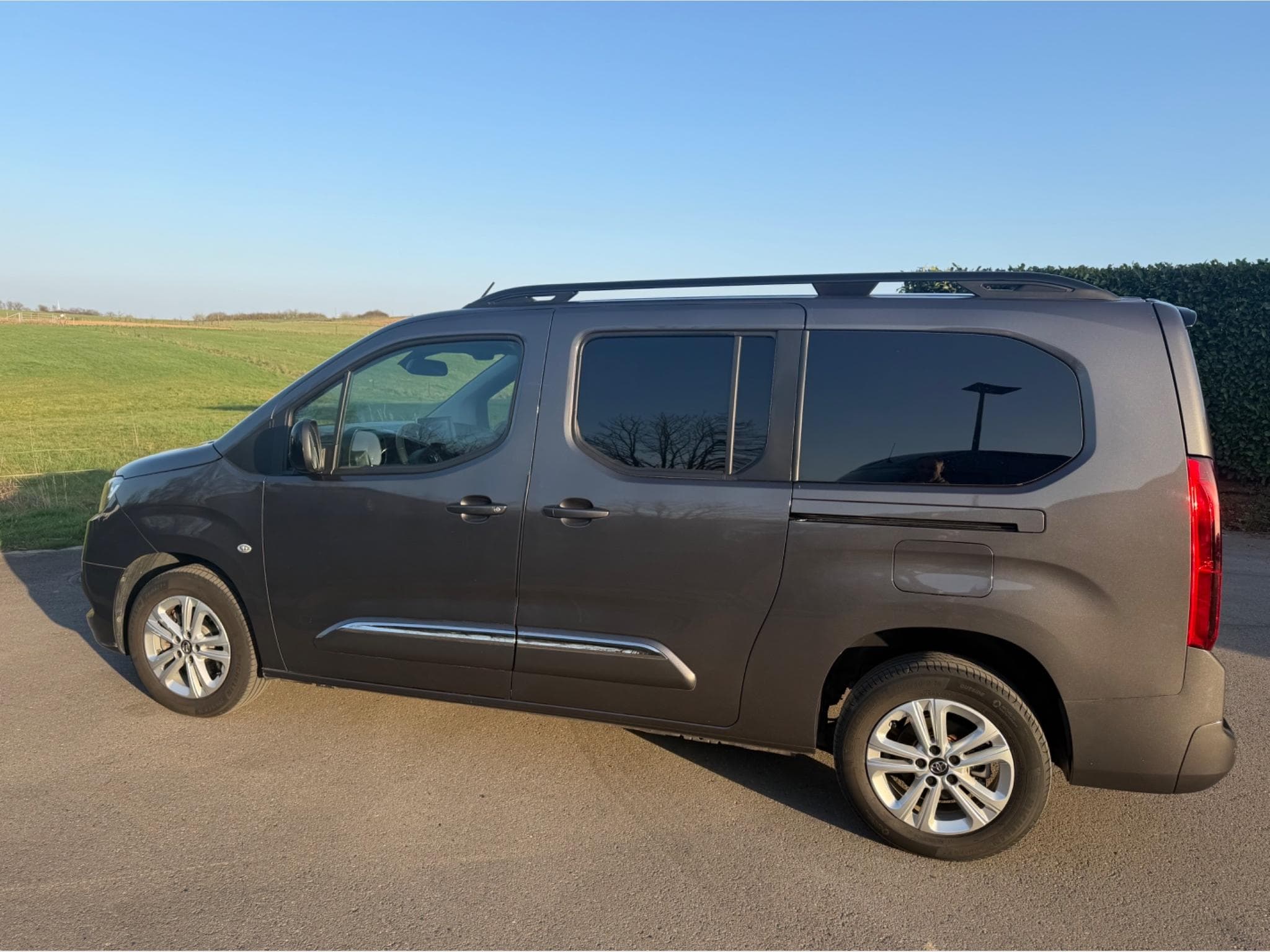 Toyota Proace Proace City Longue (2023) - Photo 2
