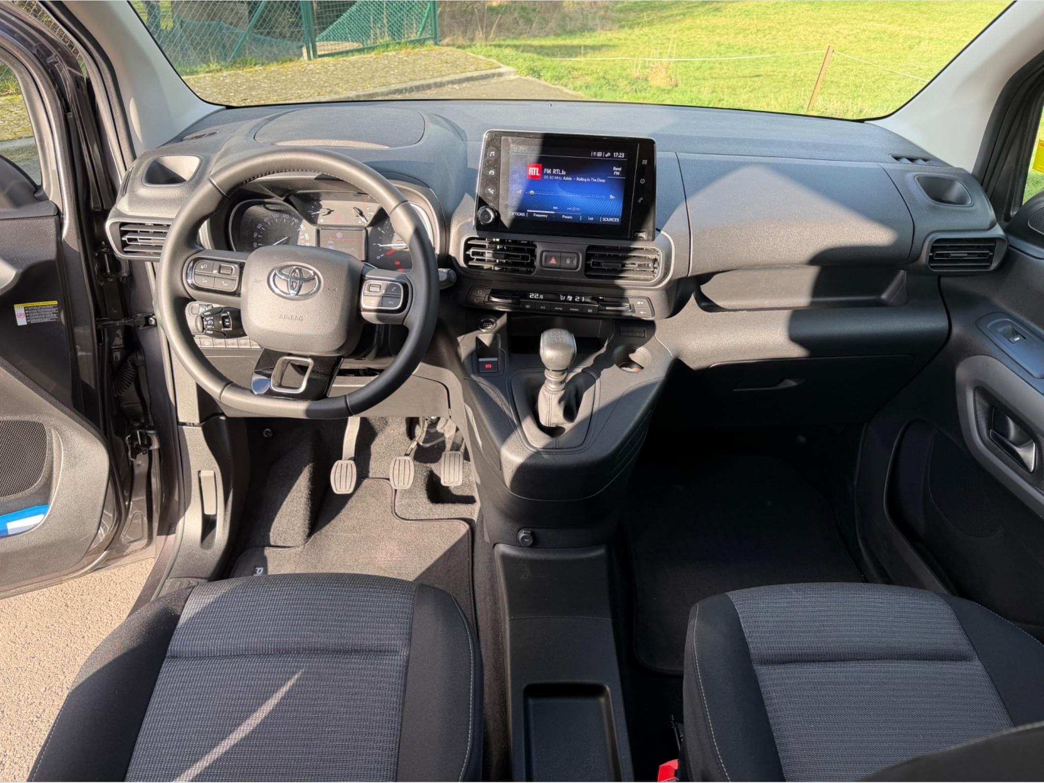 Toyota Proace Proace City Longue (2023) - Photo 5