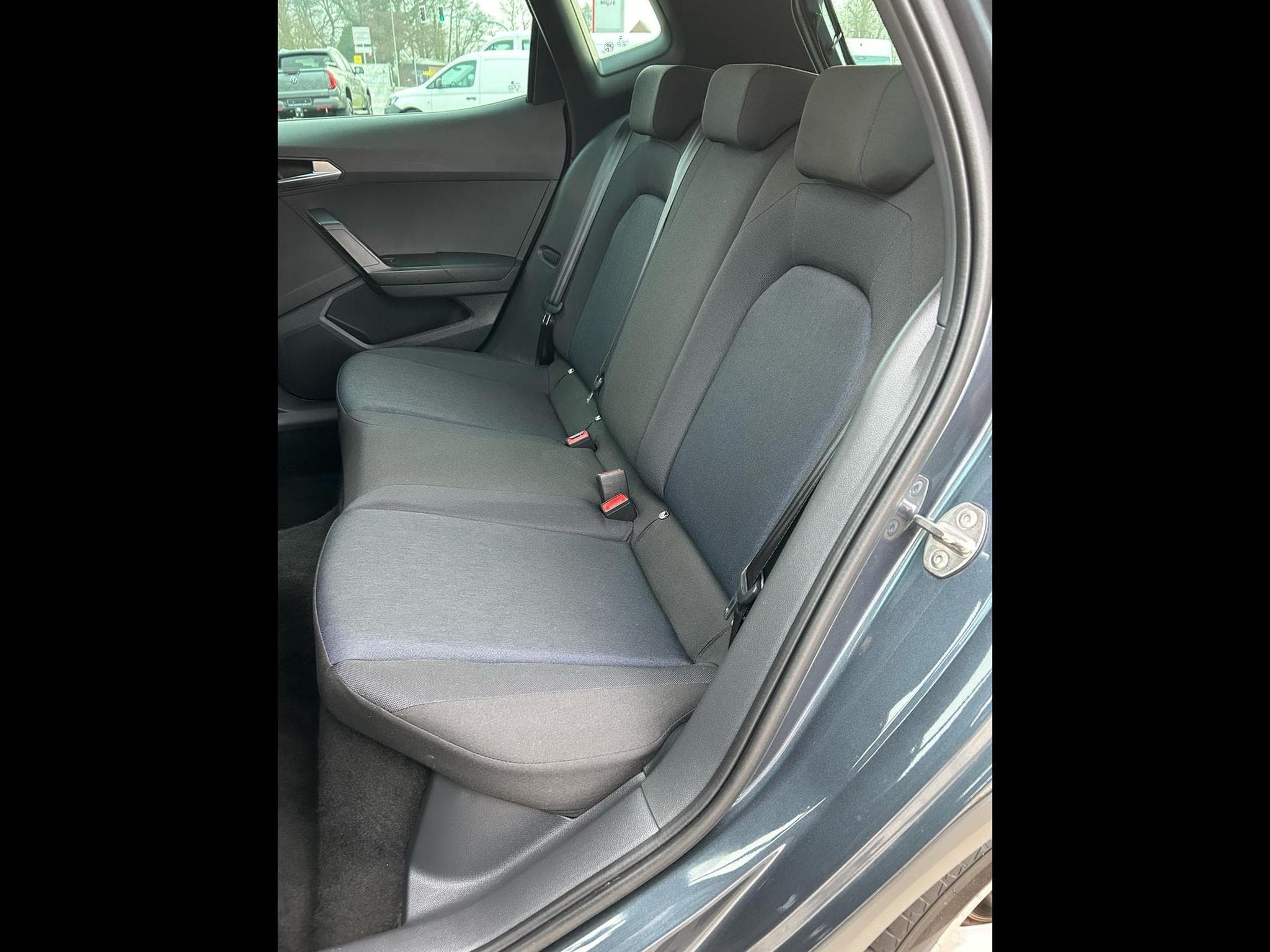 Seat Arona FR (2025) - Foto 16