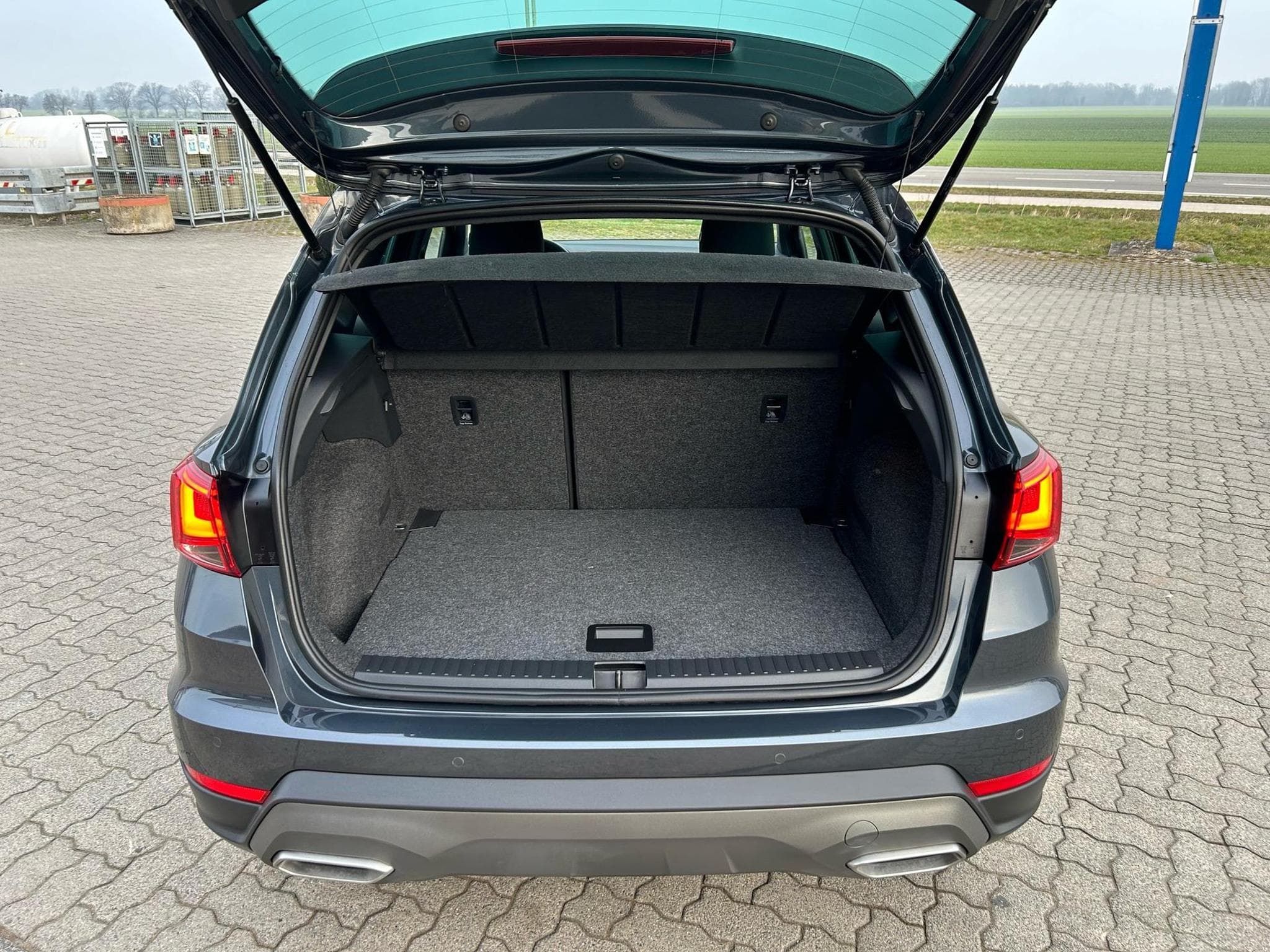 Seat Arona FR (2025) - Foto 18