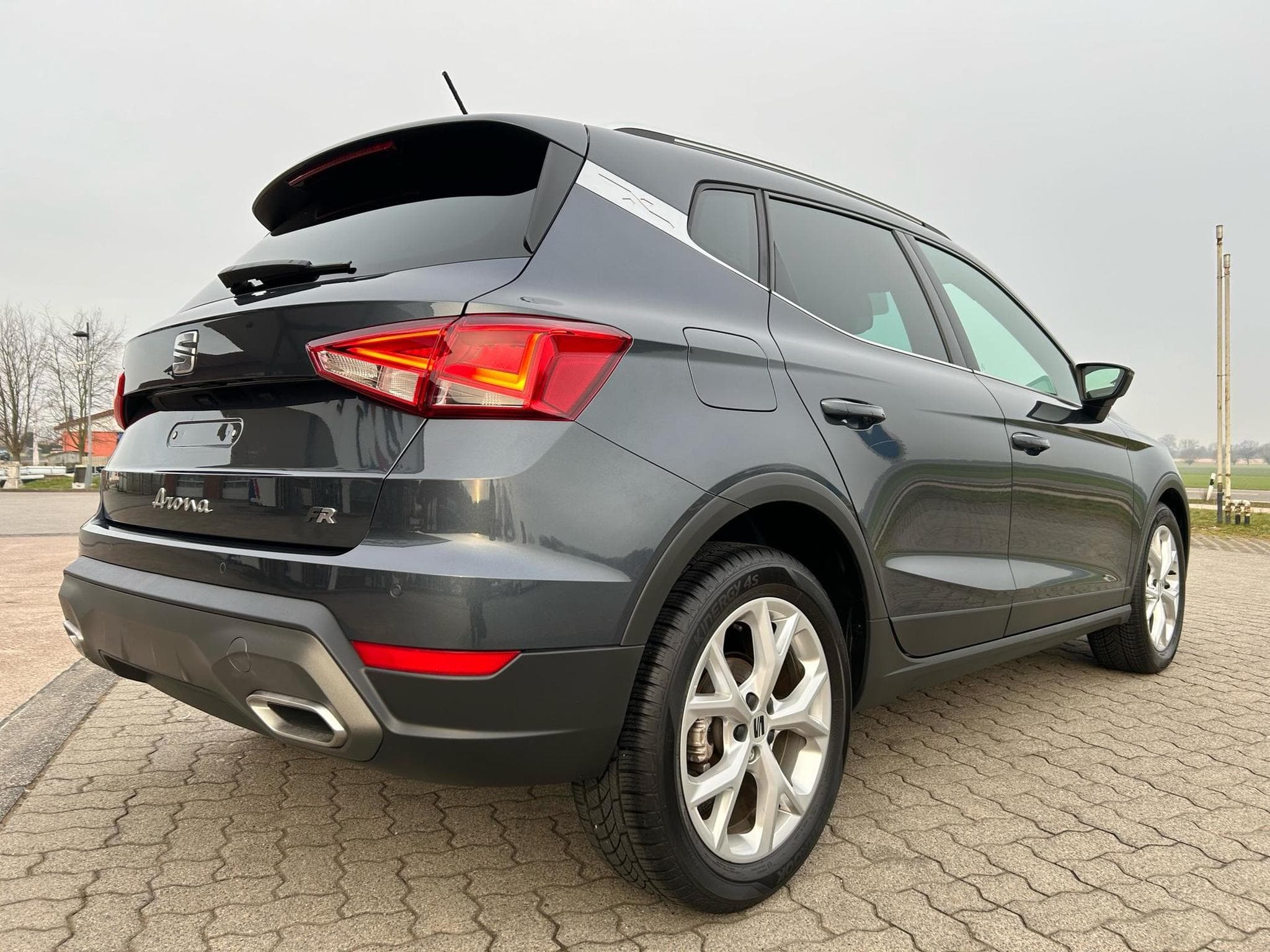 Seat Arona FR (2025) - Foto 19