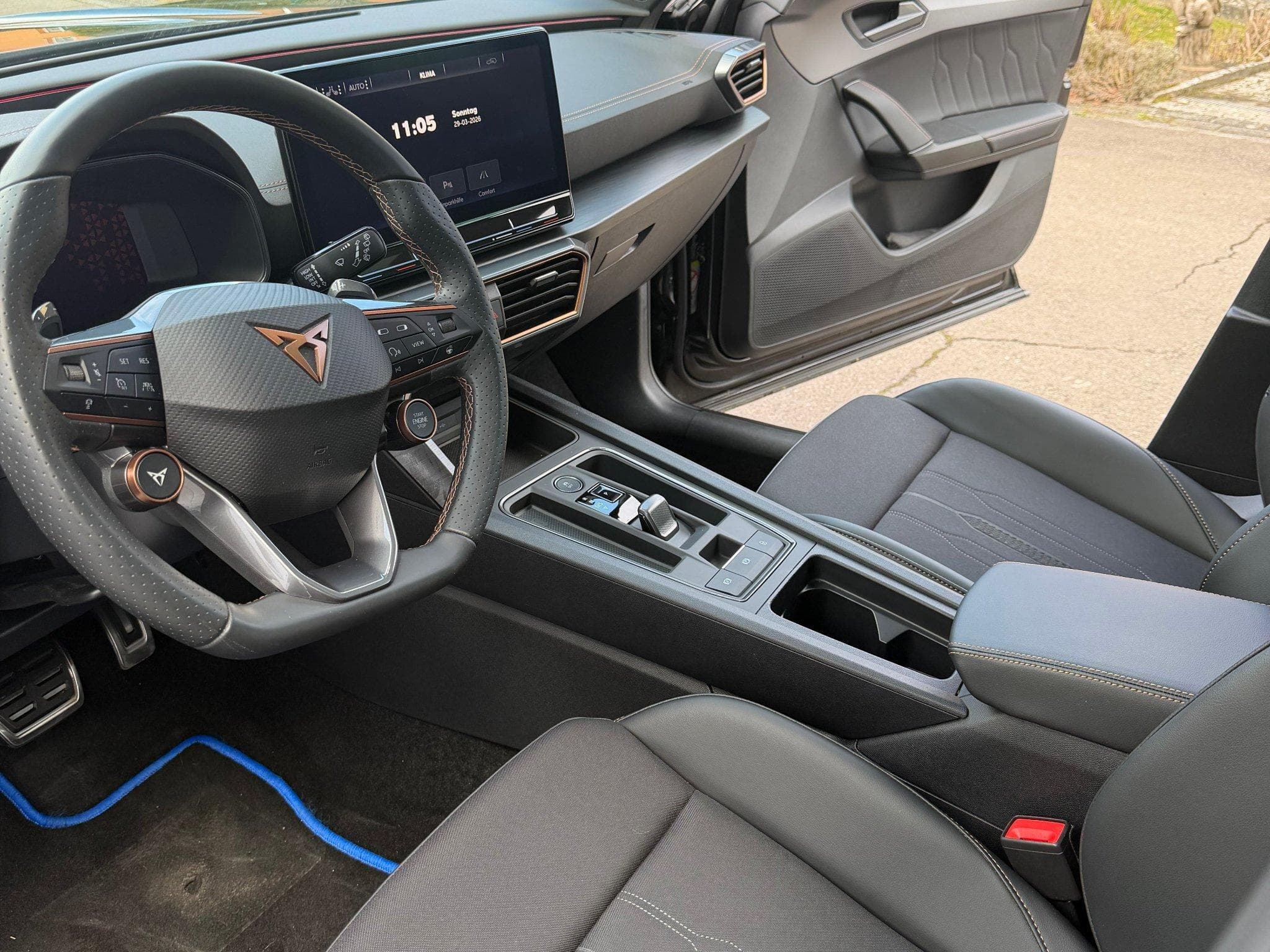 Cupra Formentor VZ 4Drive 2.0 TSI DSG / Beats Sound (2024) - Photo 6