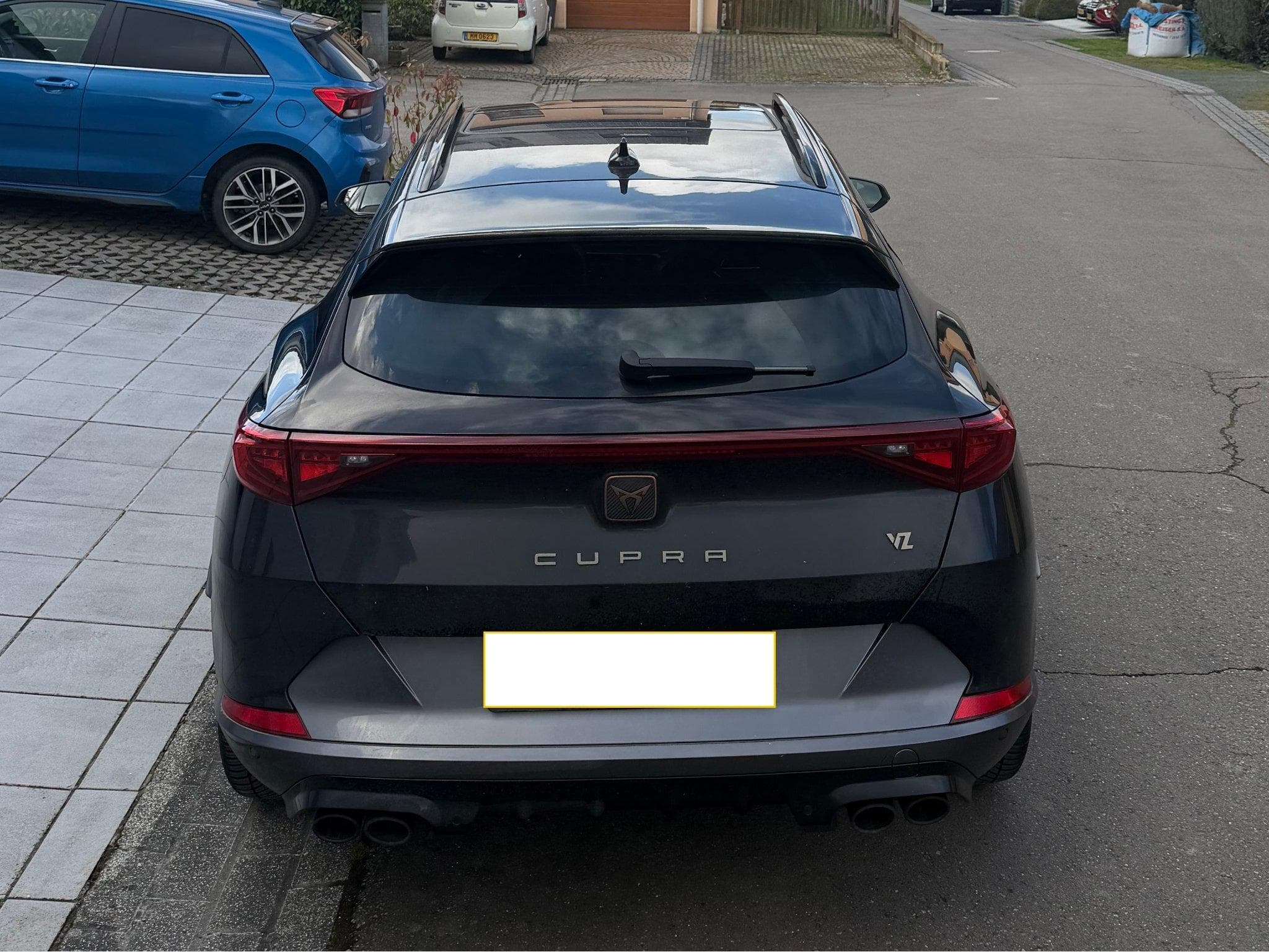 Cupra Formentor VZ 4Drive 2.0 TSI DSG / Beats Sound (2024) - Photo 4