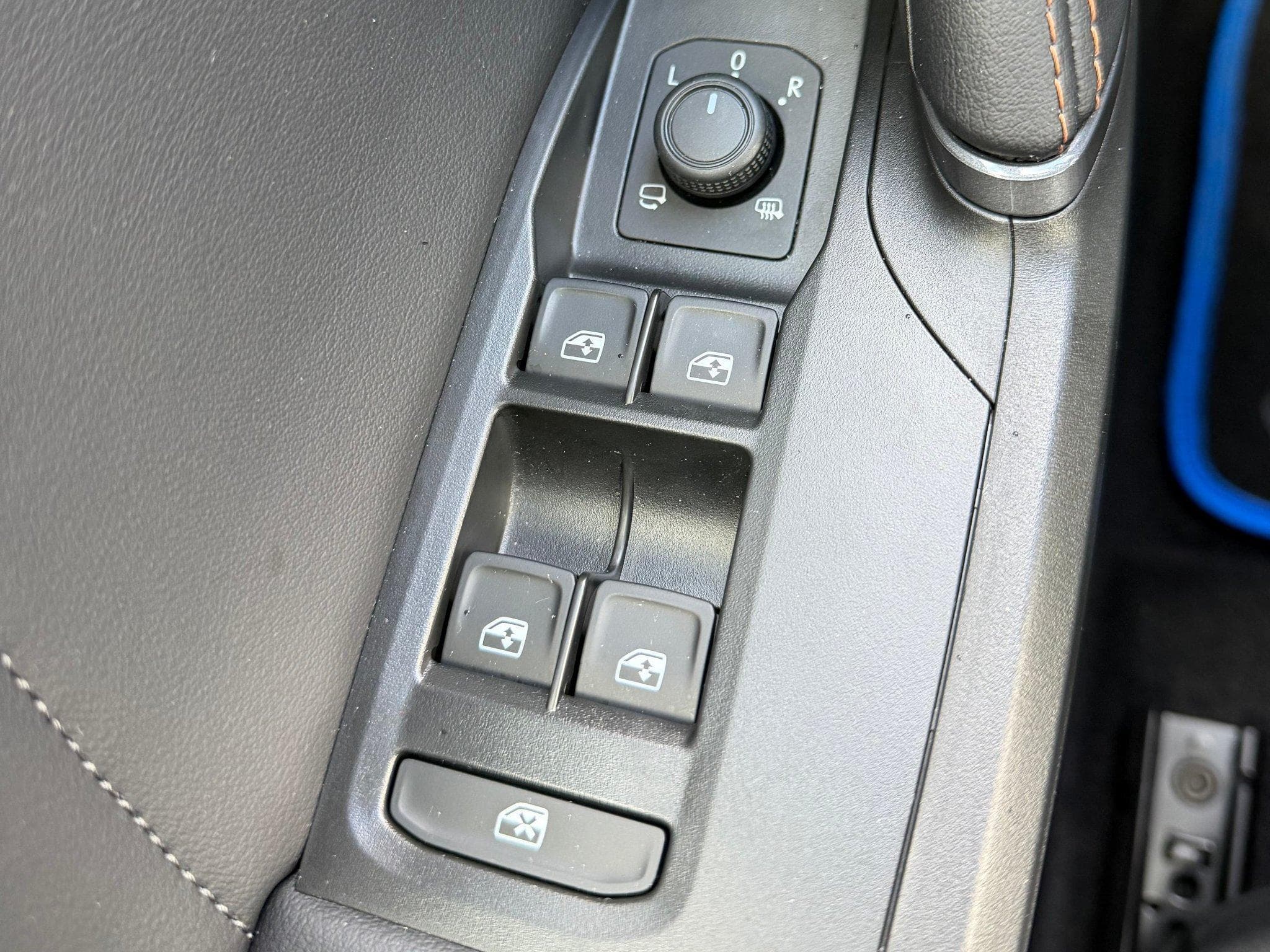 Cupra Formentor VZ 4Drive 2.0 TSI DSG / Beats Sound (2024) - Photo 10