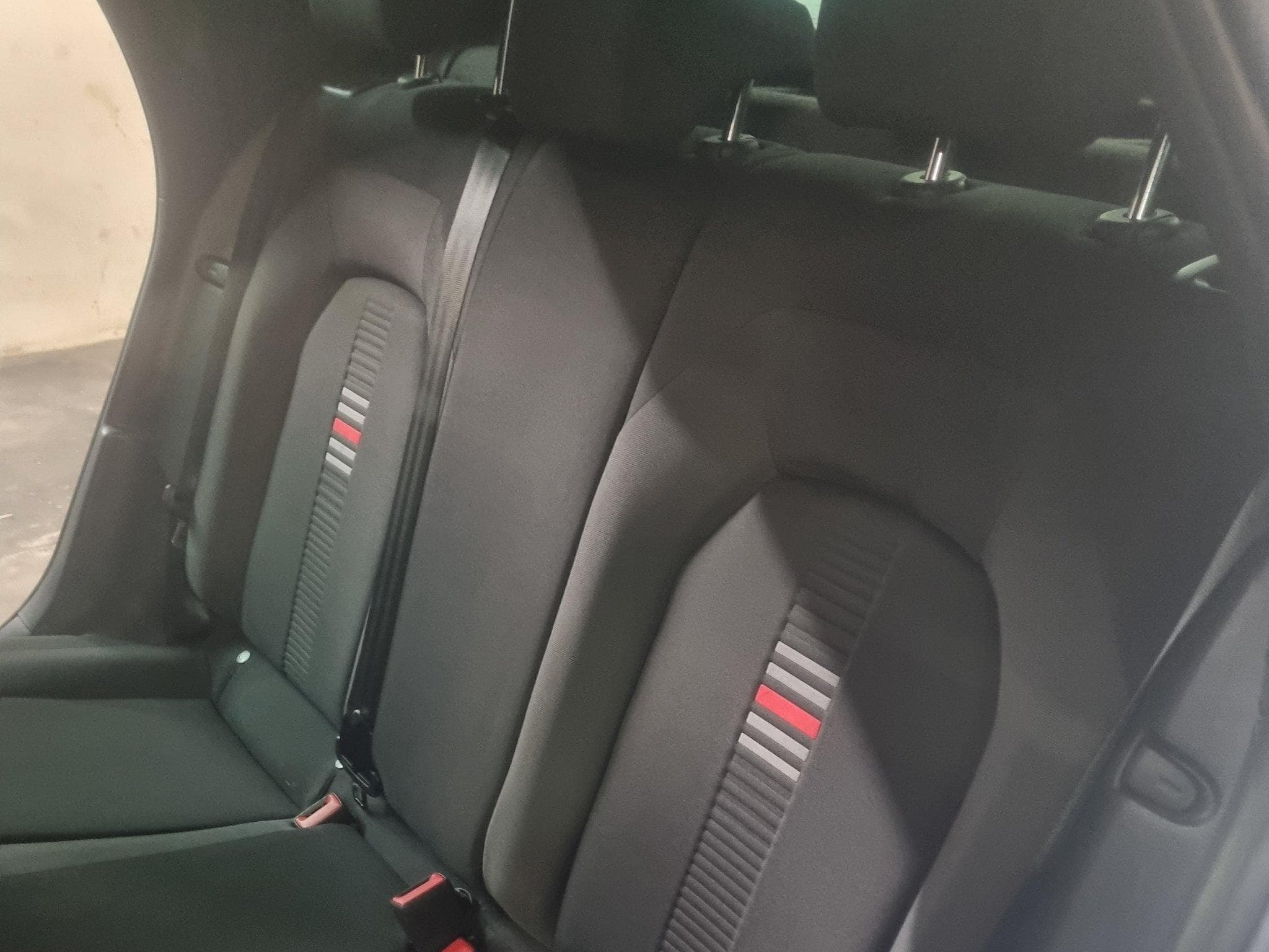 Seat Arona SEAT Arona 1.0 TSI DSG OPF FR (2019) - Photo 8